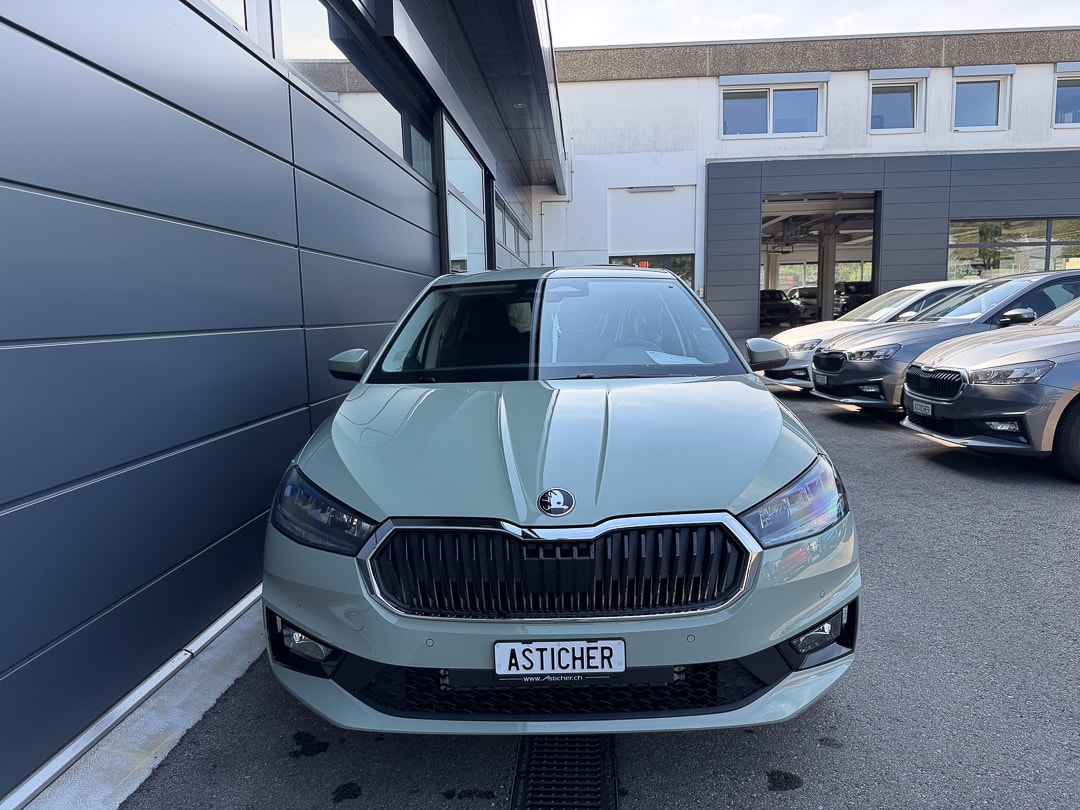 SKODA Fabia 1.0 TSI Selection DSG-image-1