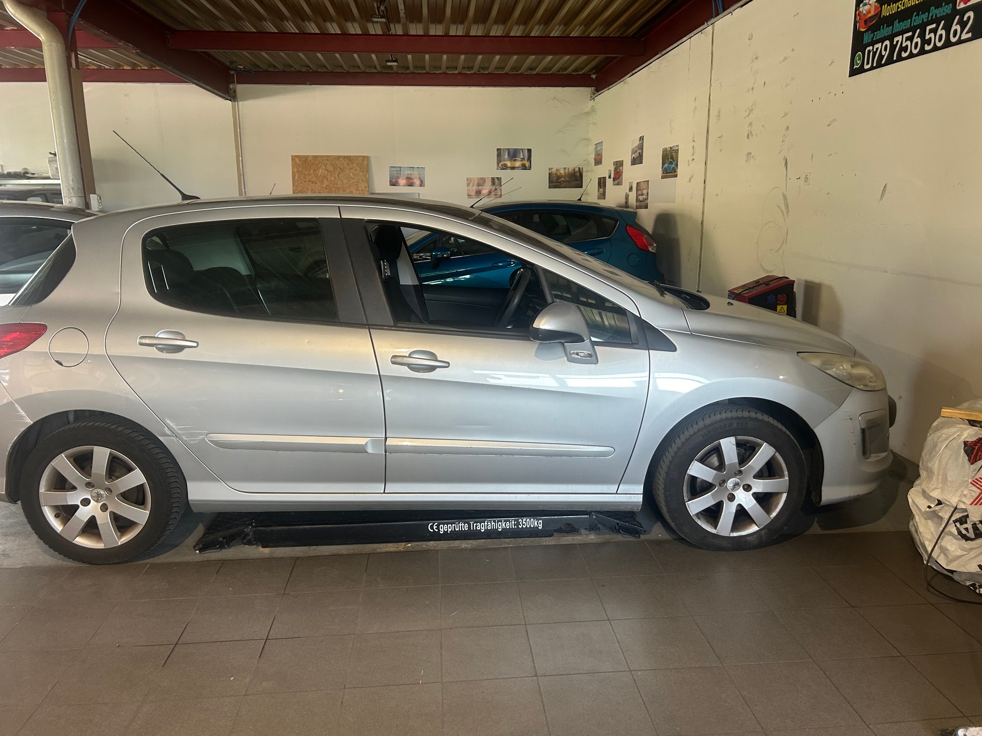 PEUGEOT 308 1.6 16V T Sport-image-0