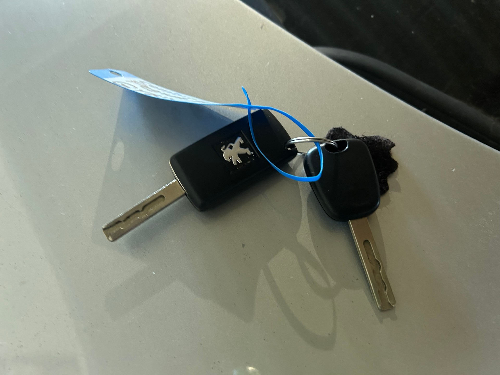 PEUGEOT 308 1.6 16V T Sport-image-9