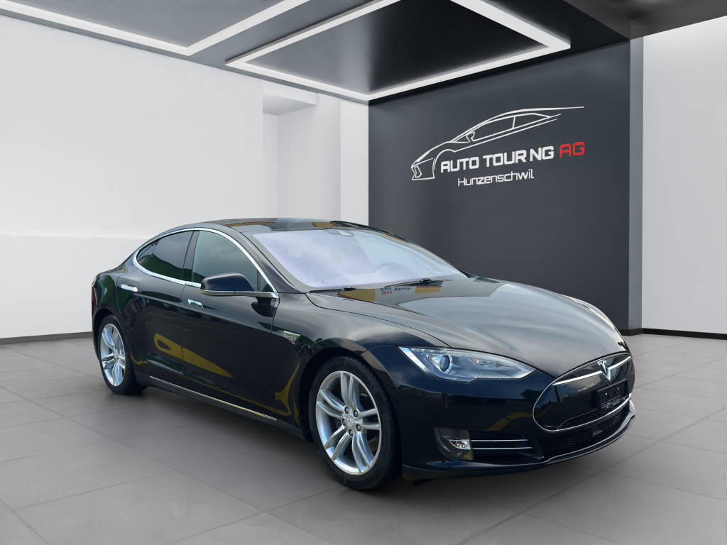 TESLA Model S 85 D-image-0