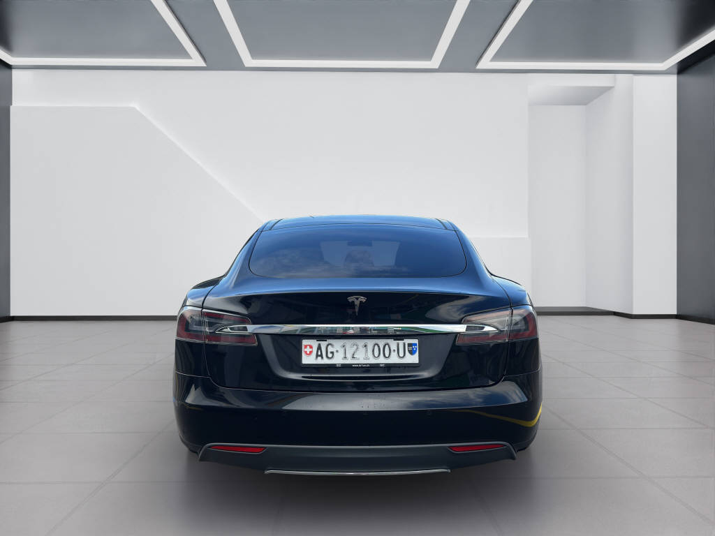 TESLA Model S 85 D-image-3