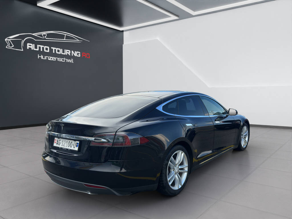 TESLA Model S 85 D-image-2