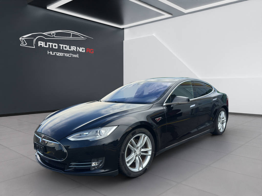 TESLA Model S 85 D-image-6