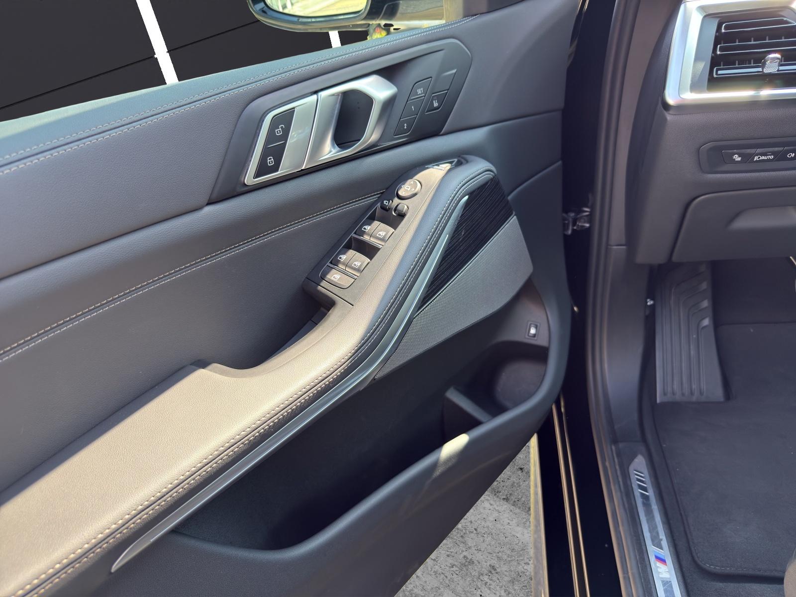 BMW X5 xDrive50e-image-12