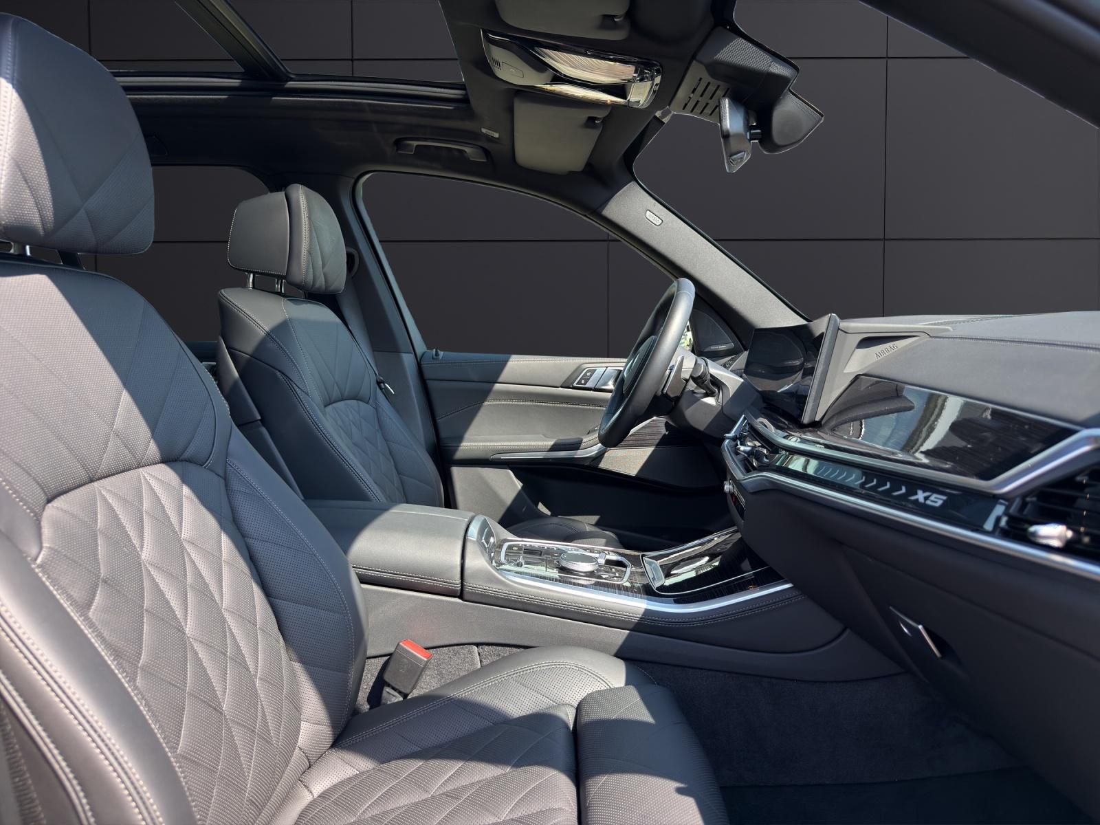 BMW X5 xDrive50e-image-10