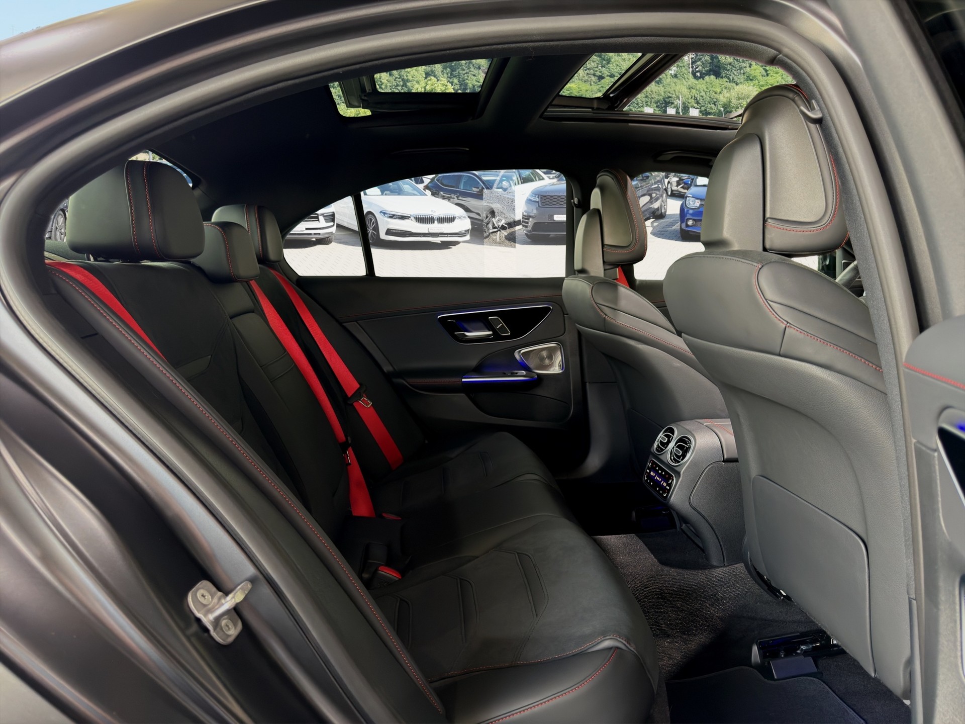 MERCEDES-BENZ C 43 AMG 4 Matic Executive Edition*CH-Fahrzeug,Ab MFK,Mercedes-Benz Werksgarantie*-image-18