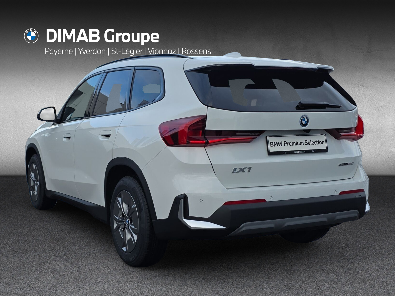 BMW iX1 eDrive 20-image-2