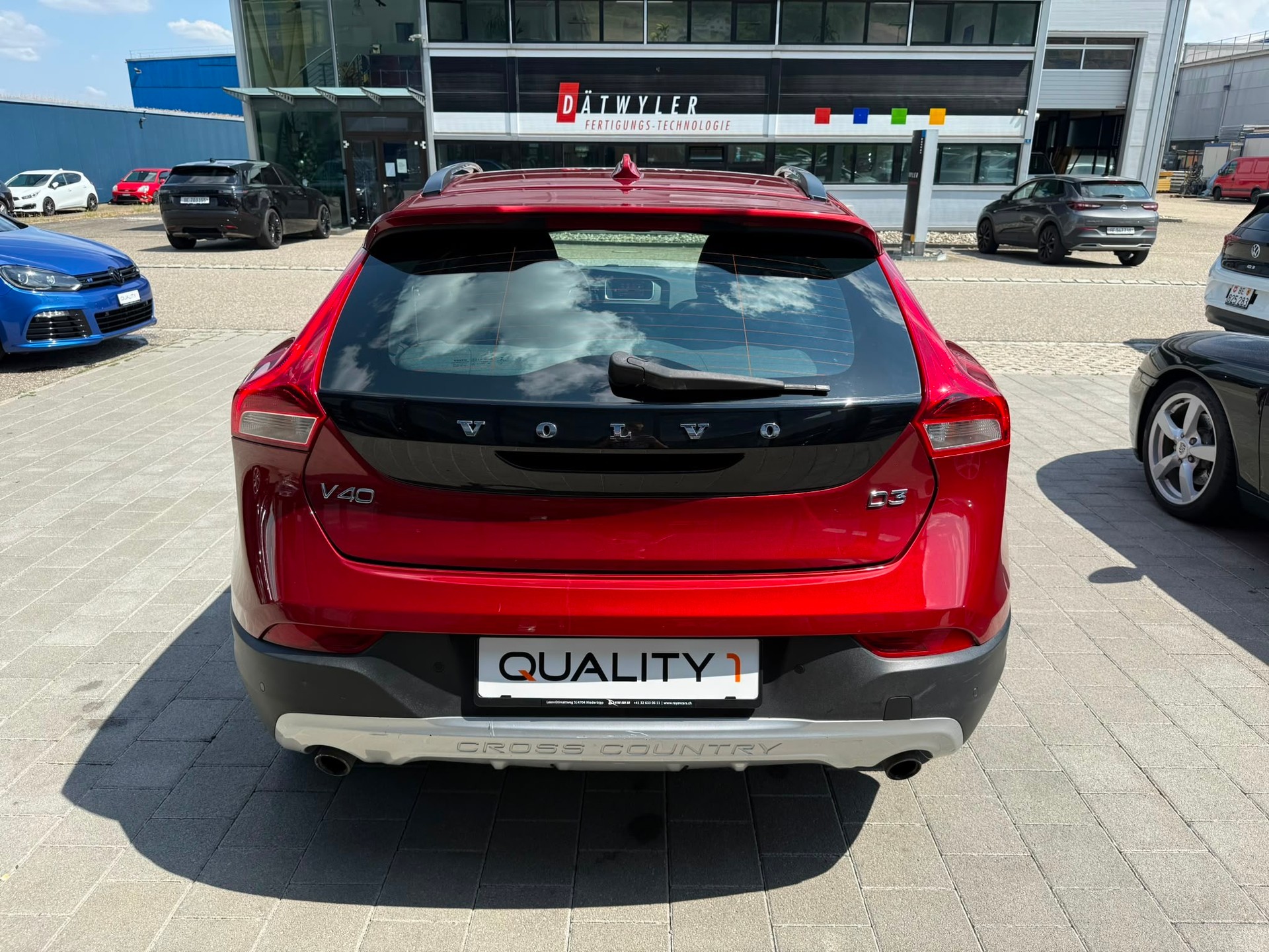 VOLVO V40 Cross Country Plus D3-image-7