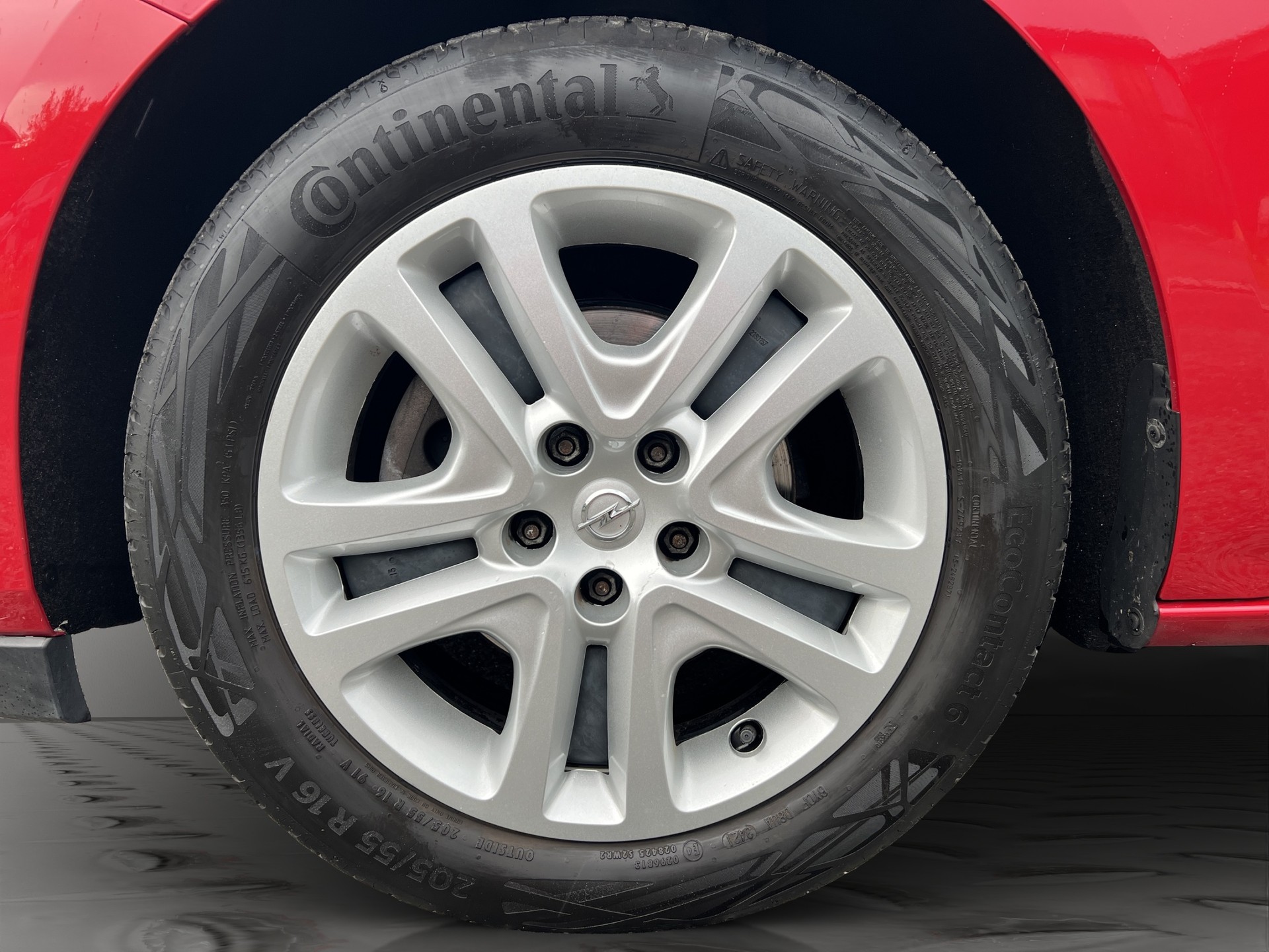 OPEL Astra 1.2i Turbo Elegance-image-14