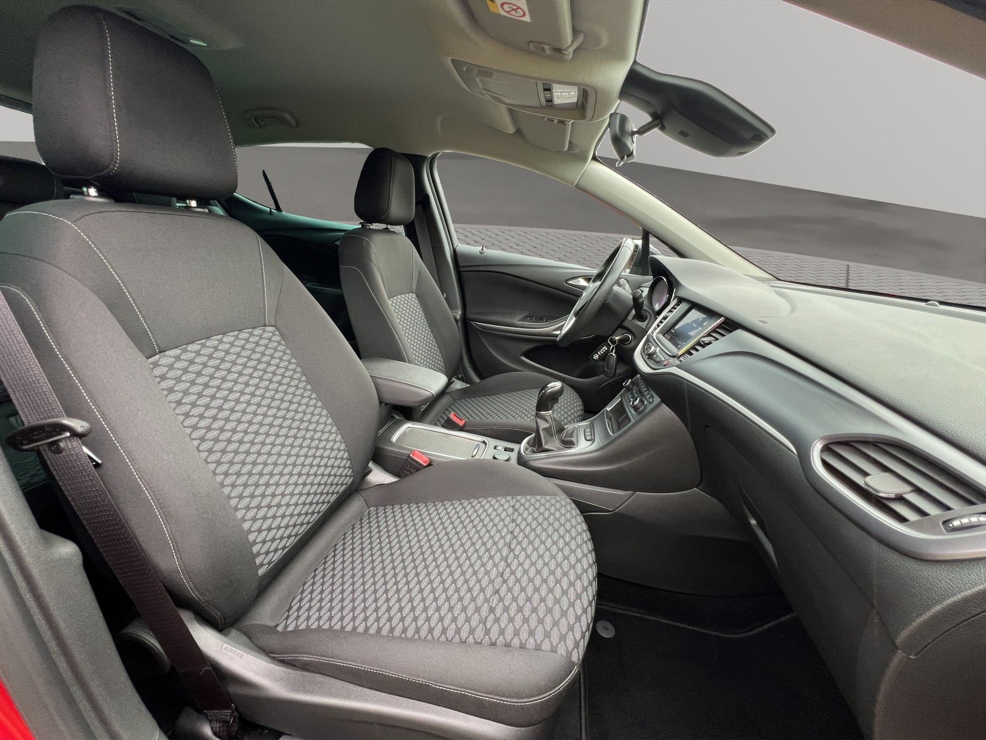 OPEL Astra 1.2i Turbo Elegance-image-11