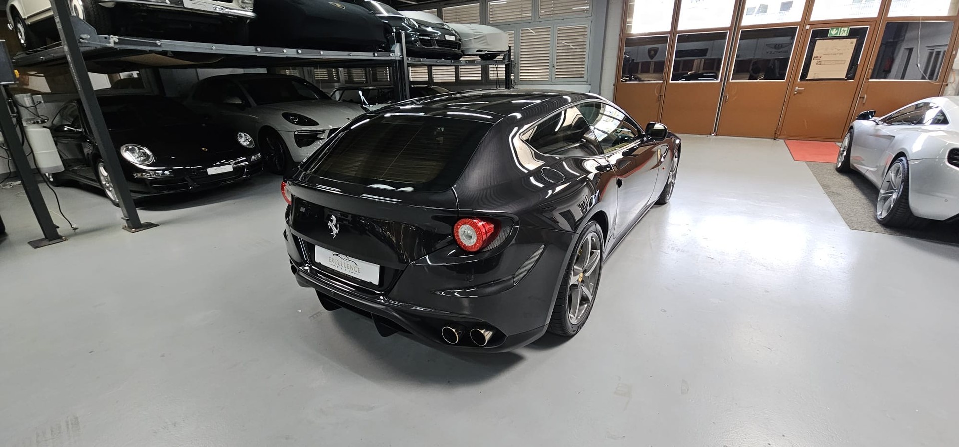 FERRARI FF-image-6