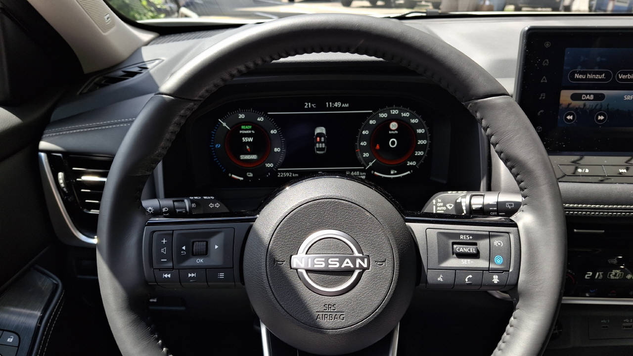 NISSAN X-Trail 1.5 VC-T Tekna+ e-4orce 20 Zoll-image-9