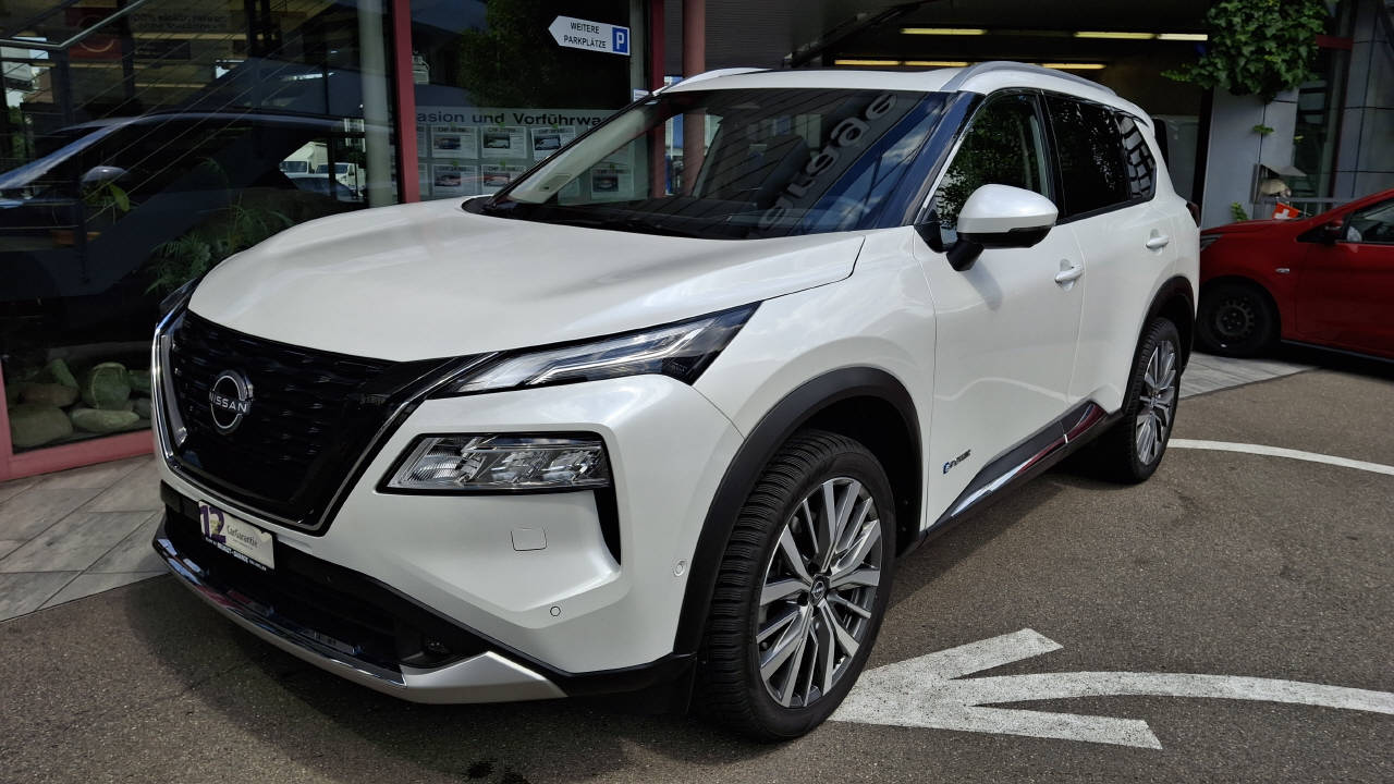 NISSAN X-Trail 1.5 VC-T Tekna+ e-4orce 20 Zoll-image-1