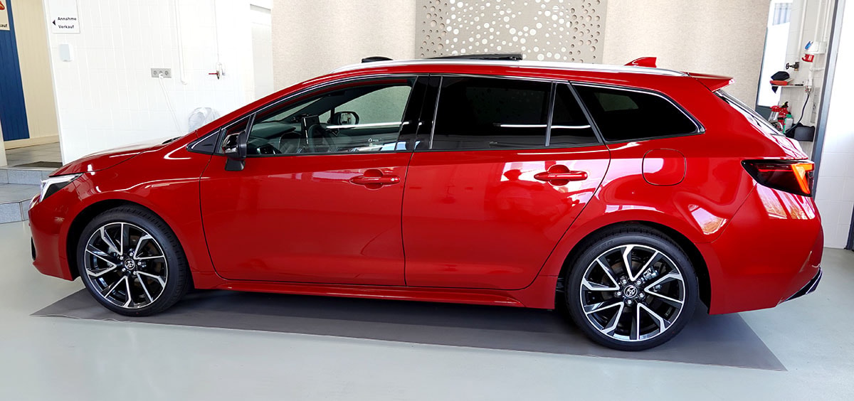 TOYOTA Corolla Touring Sports 2.0 HSD Premium e-CVT, Panorama-image-1