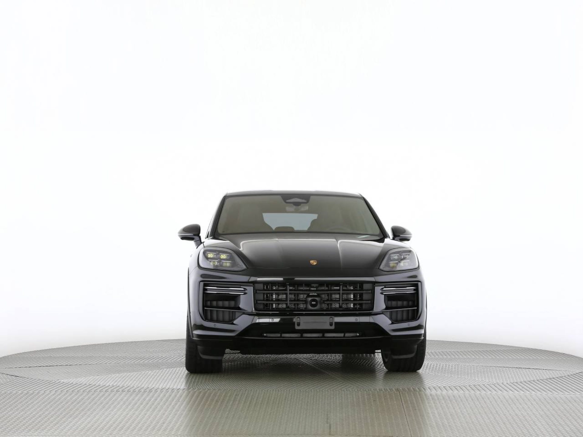 PORSCHE Cayenne Turbo E-Hybrid Coupé mit GT-Paket-image-15