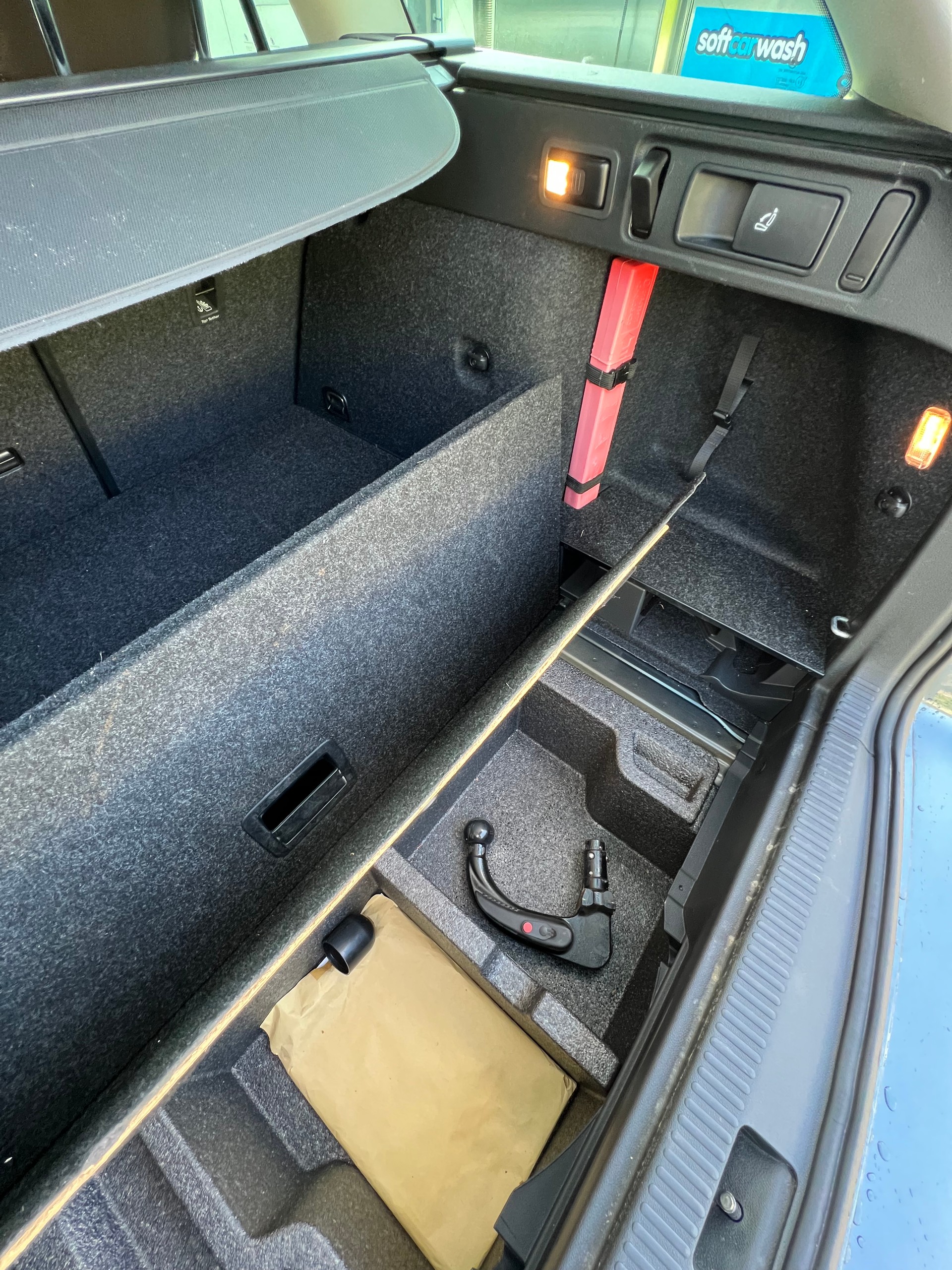 SKODA 1.8 TSI 180 4x4 DSG-image-1