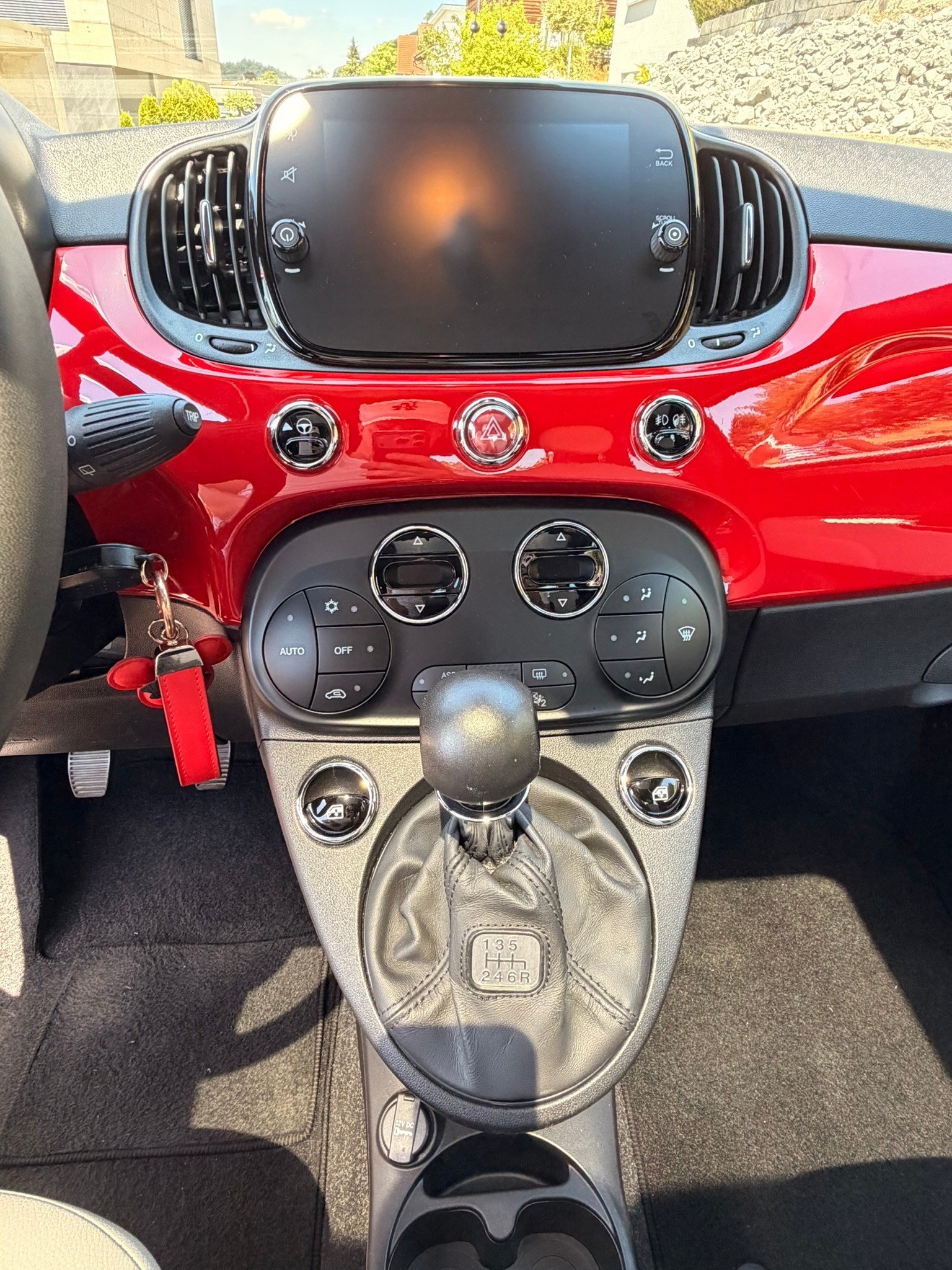 FIAT 1.0 Hybrid Dolcevita-image-12