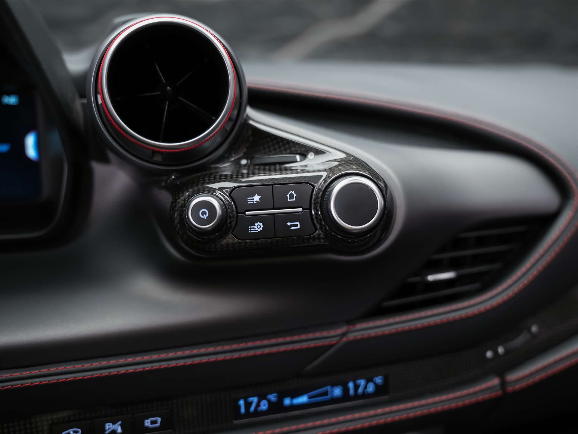 FERRARI F8 Spider *CH-Auto*Gratisservice* Ferrari Garantie*-image-34