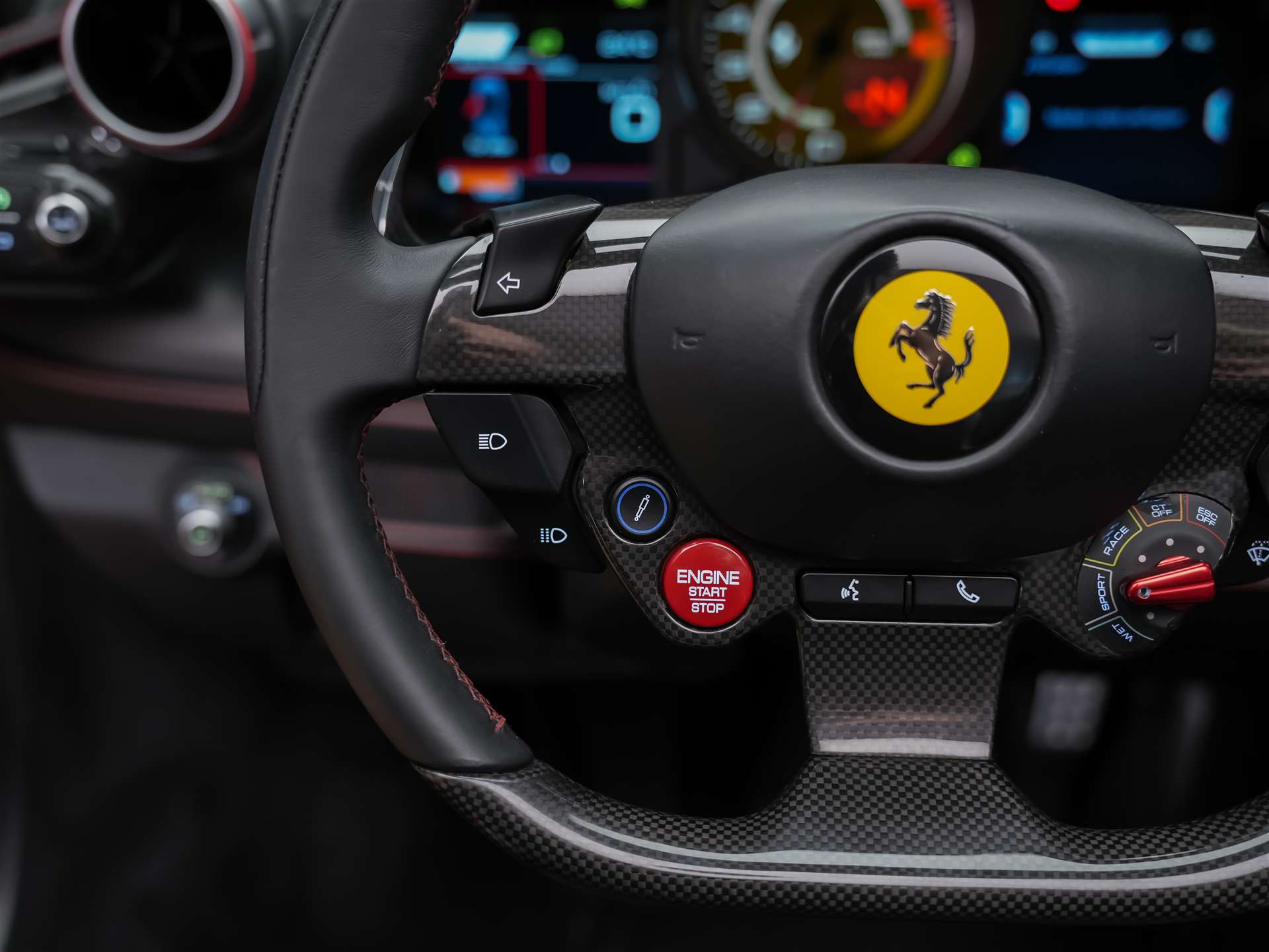 FERRARI F8 Spider *CH-Auto*Gratisservice* Ferrari Garantie*-image-39