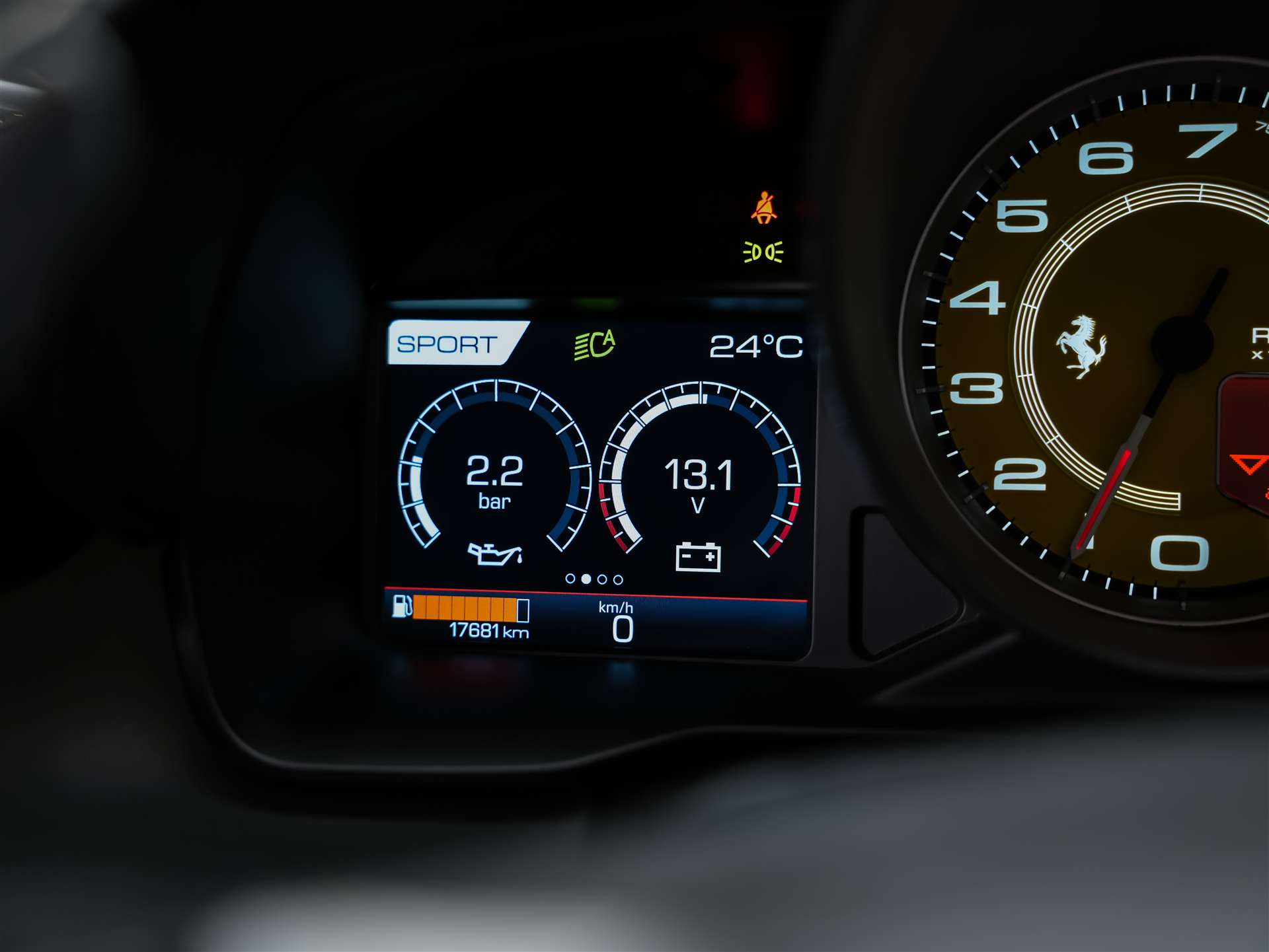 FERRARI F8 Spider *CH-Auto*Gratisservice*-image-47