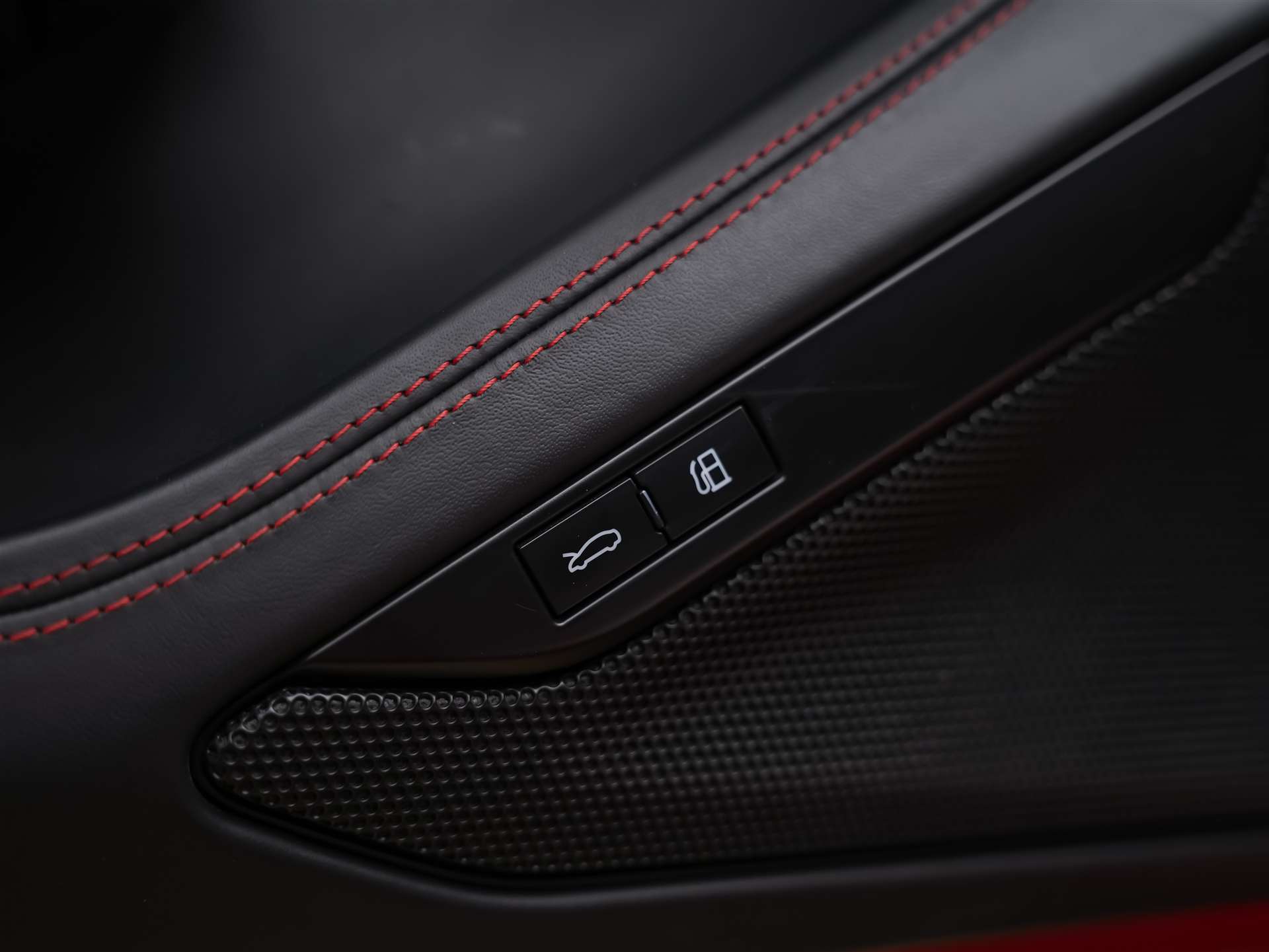 FERRARI F8 Spider *CH-Auto*Gratisservice*-image-38