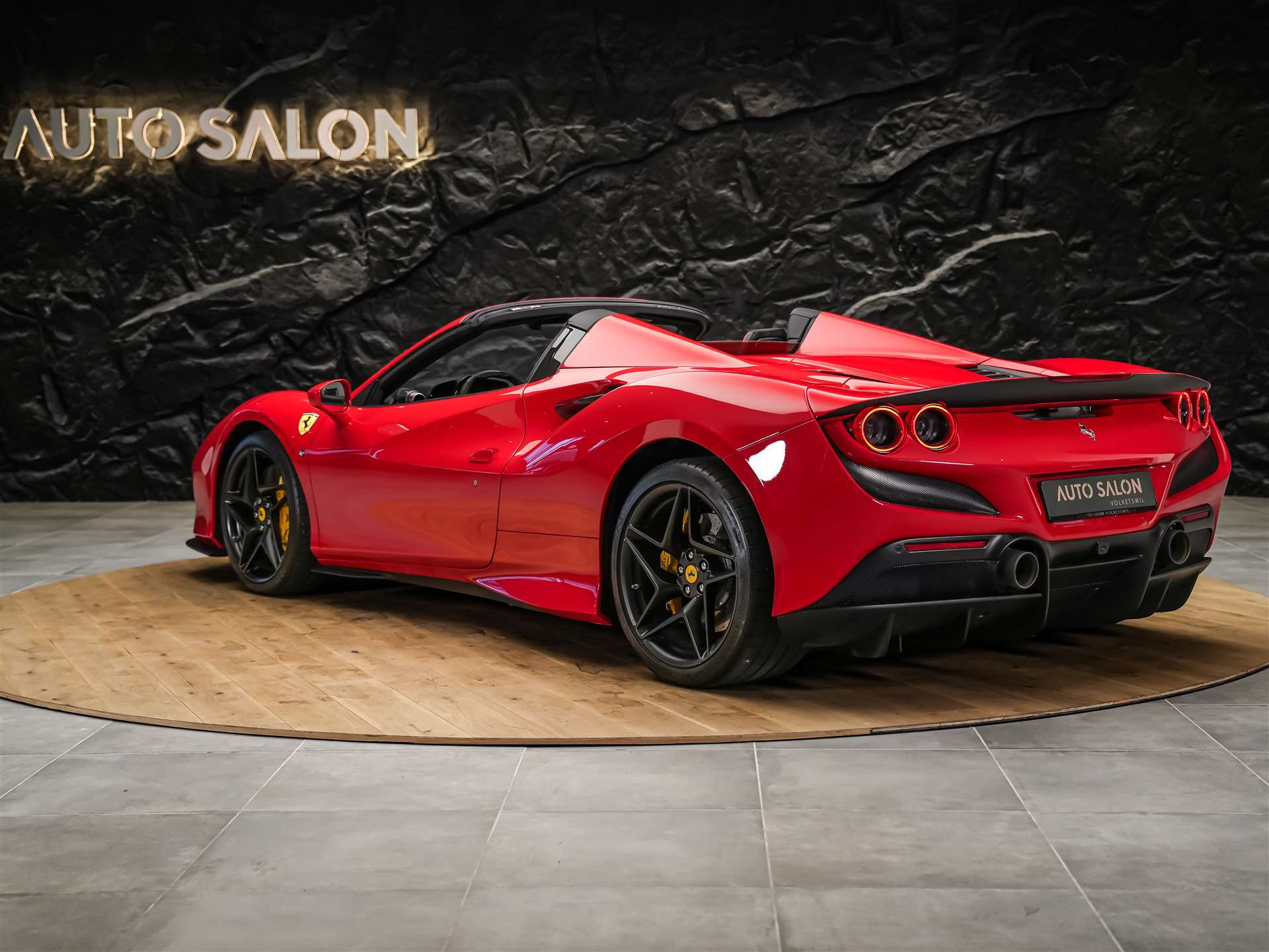 FERRARI F8 Spider *CH-Auto*Gratisservice*-image-5