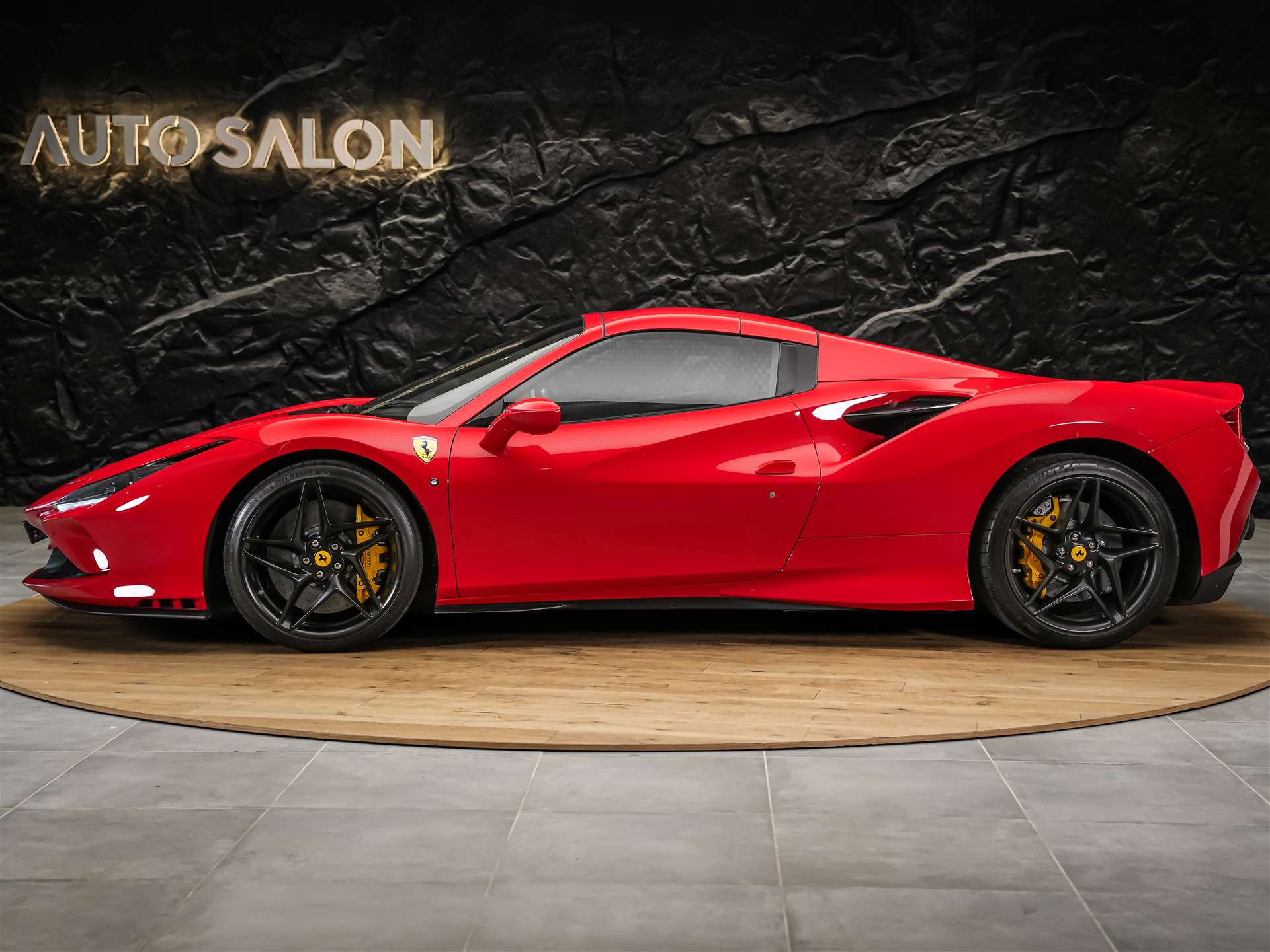 FERRARI F8 Spider *CH-Auto*Gratisservice*-image-4