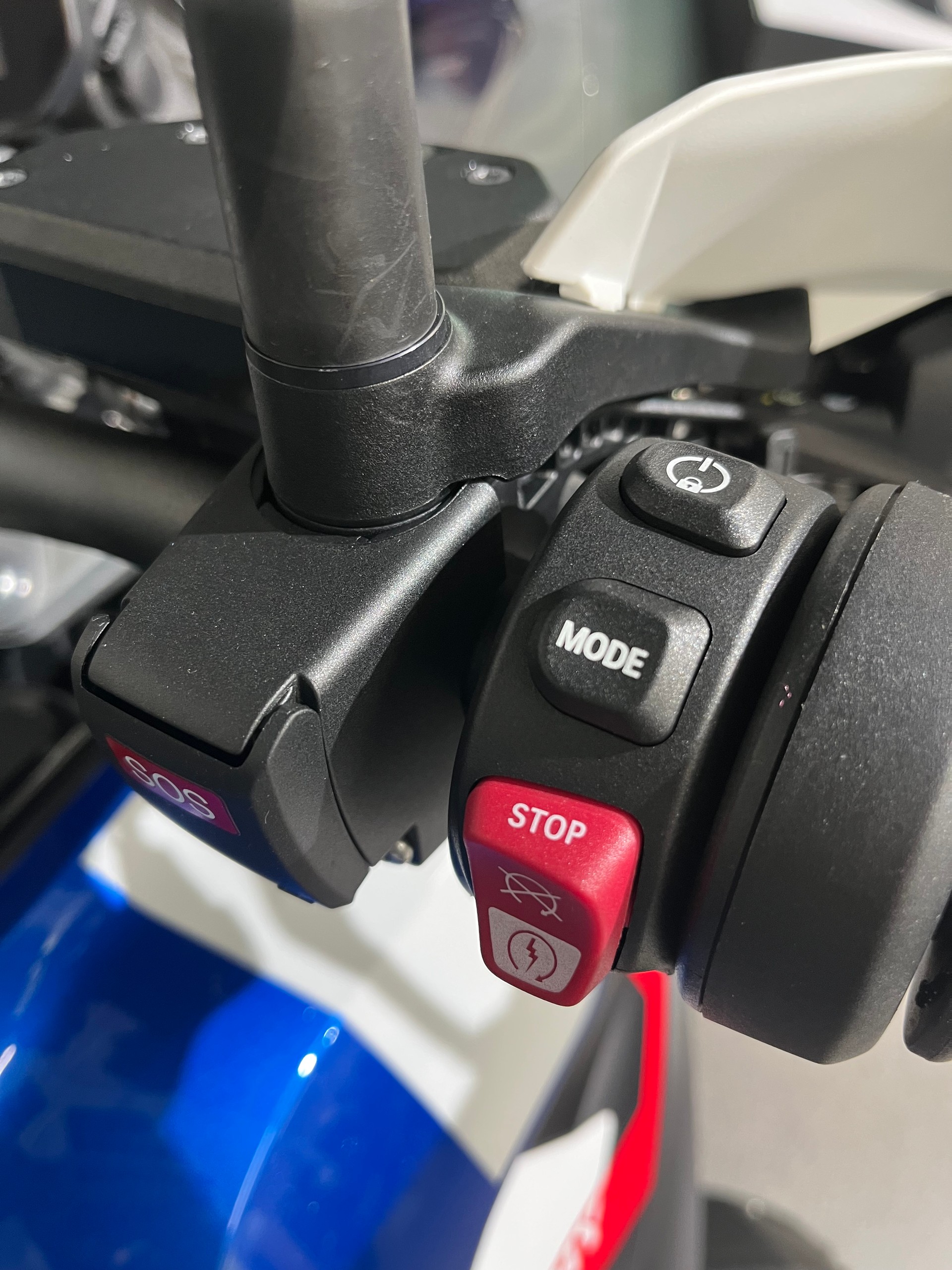 BMW R 1300 GS-image-4