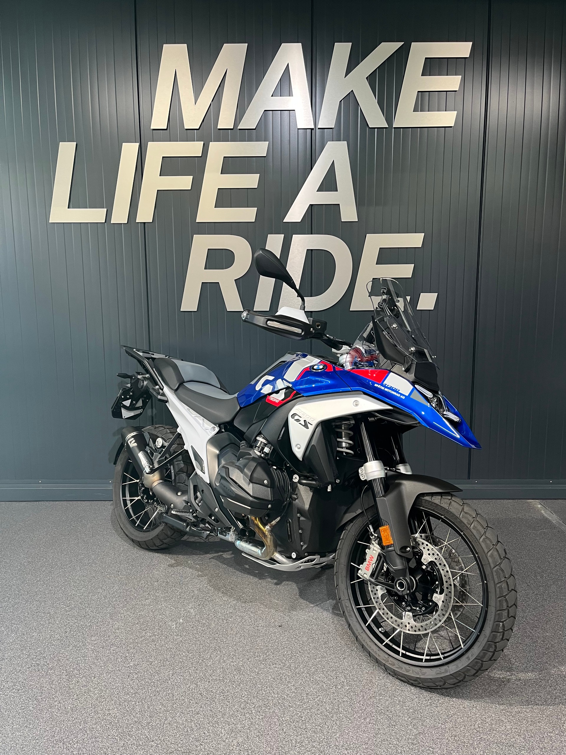 BMW R 1300 GS-showroom-element-1