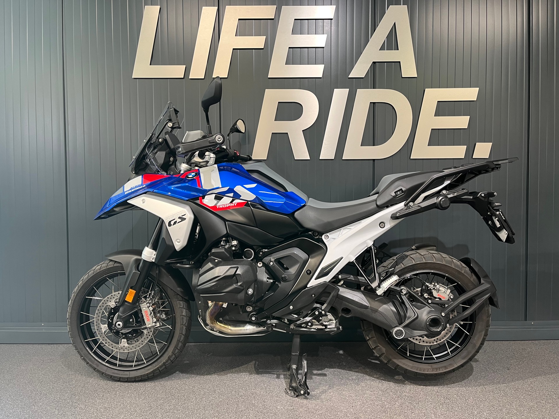 BMW R 1300 GS-showroom-element-2