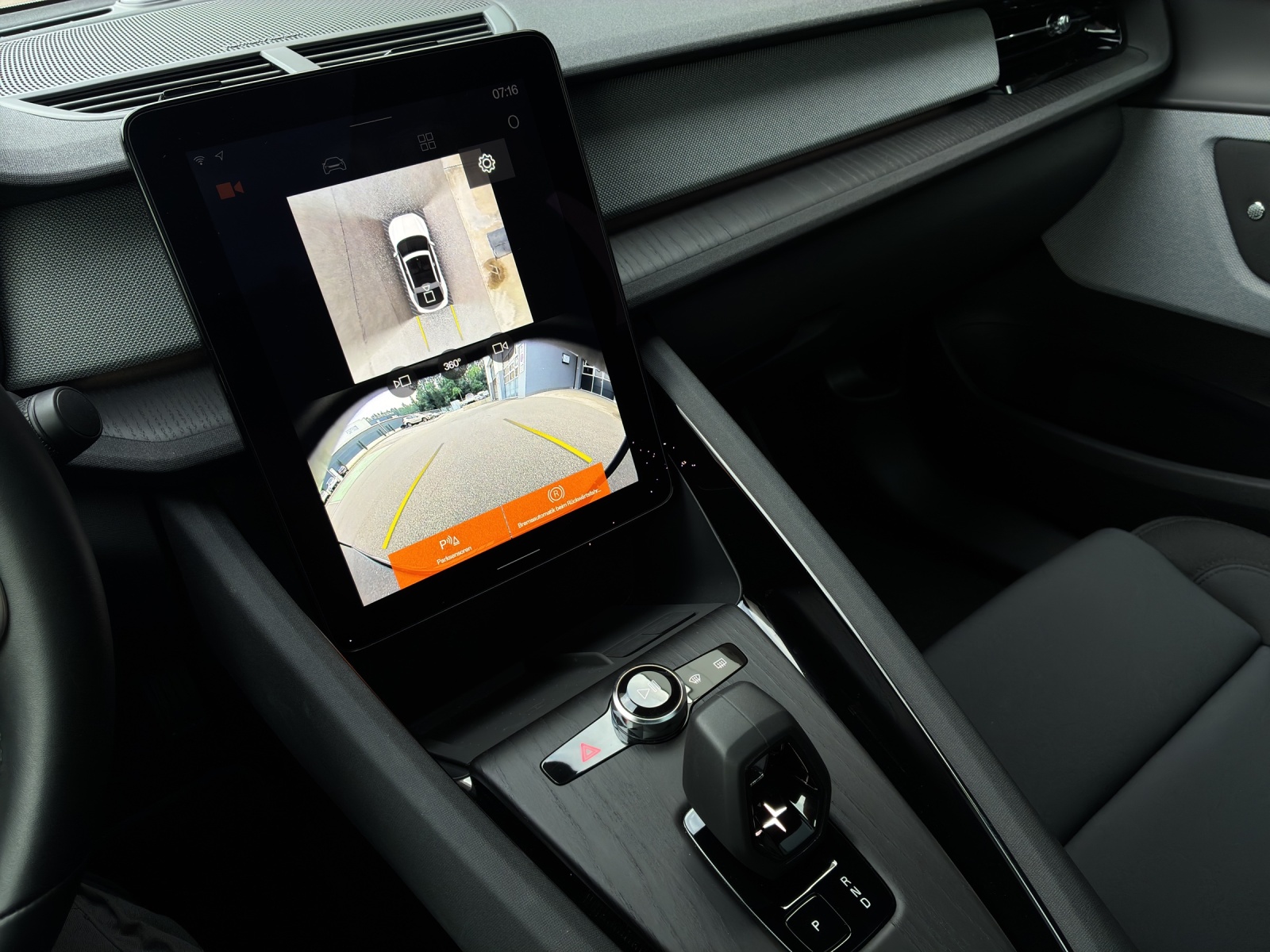 POLESTAR 2 Long Range Dual Motor-image-12