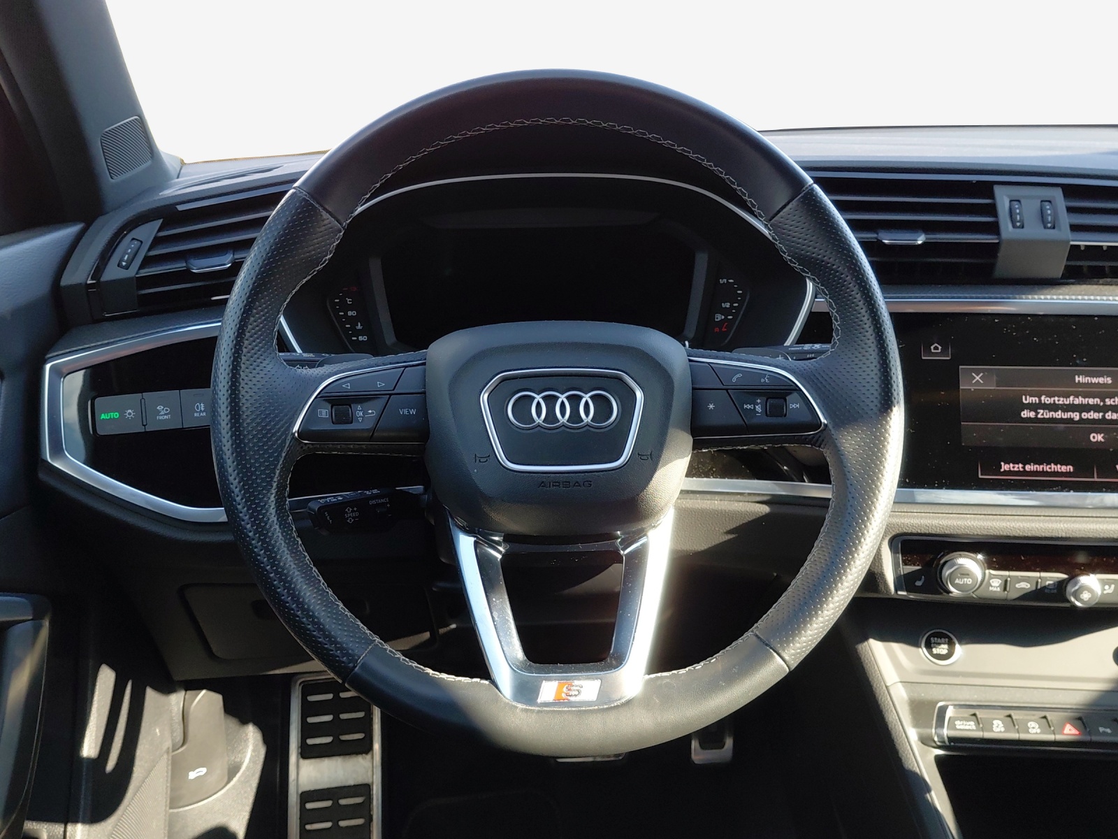 AUDI Q3 Sportback 35 TFSI S line Attraction S-tronic-image-9