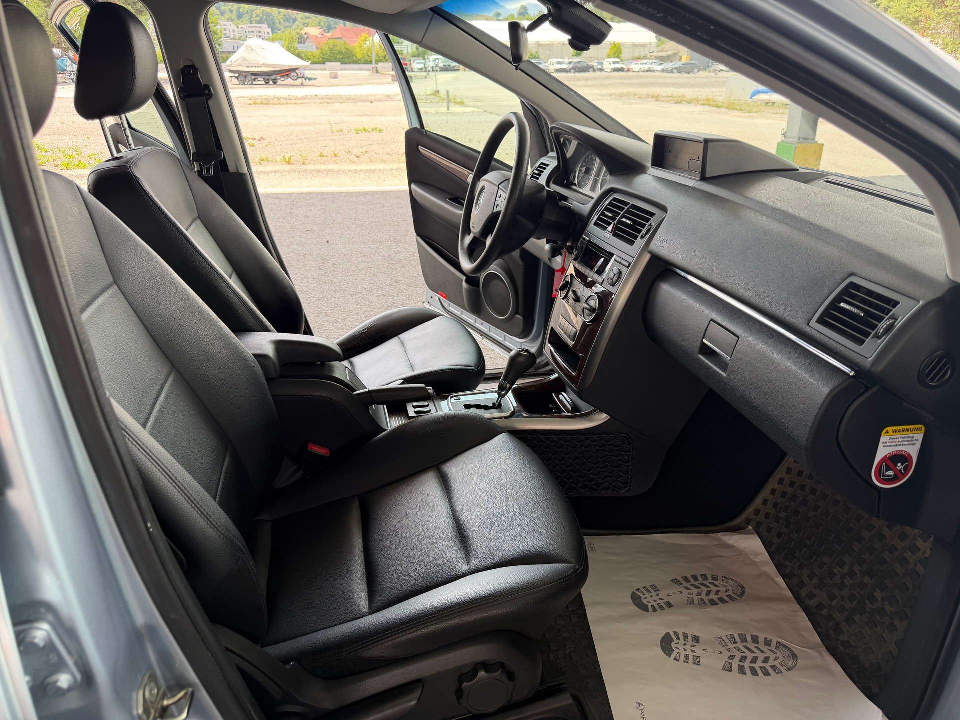 MERCEDES-BENZ 1992-image-12