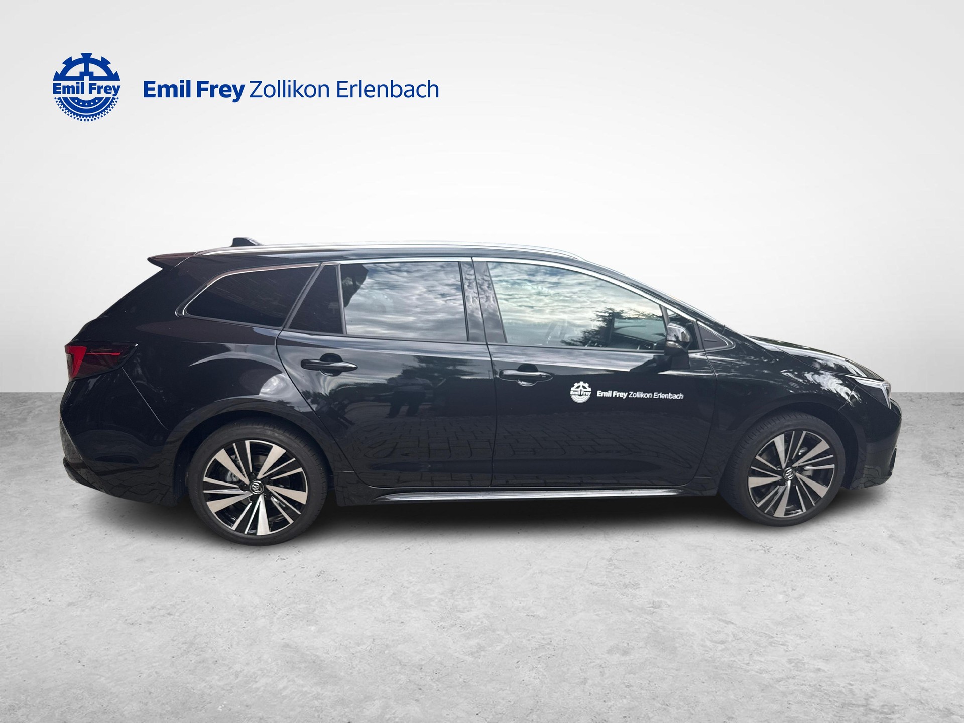 TOYOTA Corolla Touring Sports 2.0 HSD Trend-image-5