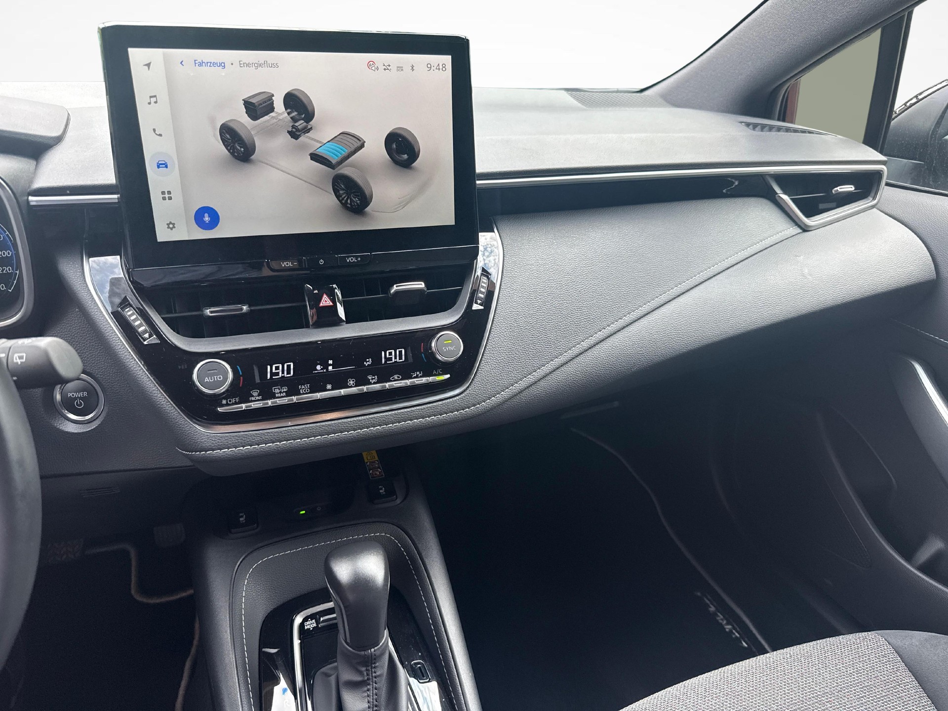 TOYOTA Corolla Touring Sports 2.0 HSD Trend-image-13
