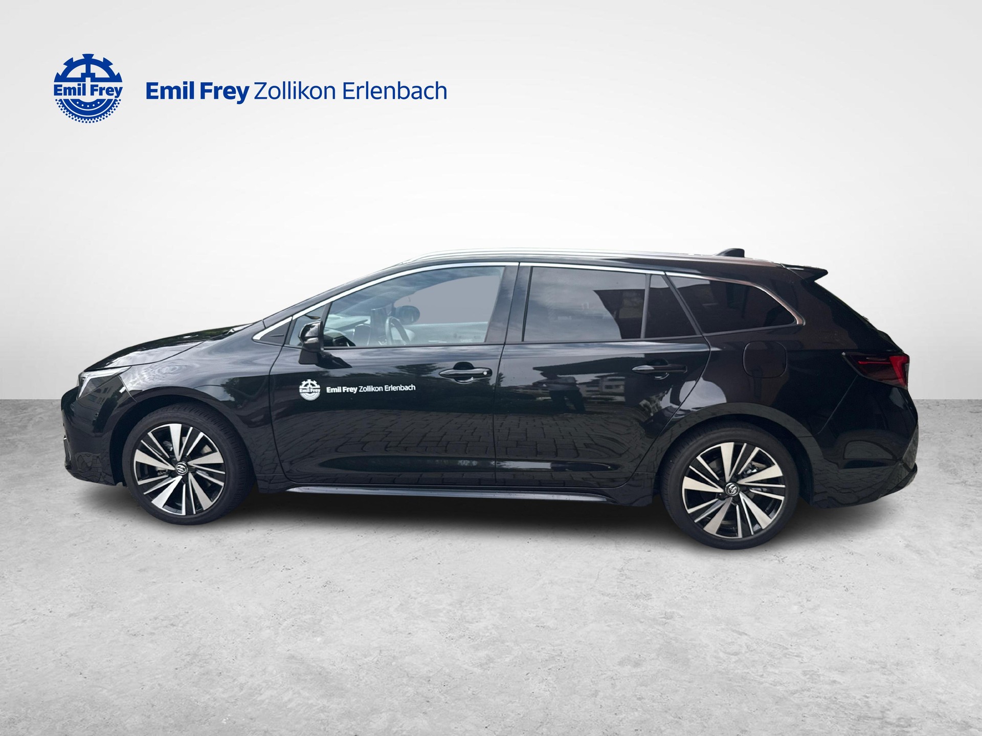 TOYOTA Corolla Touring Sports 2.0 HSD Trend-image-1