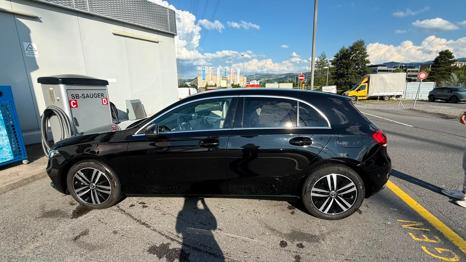 MERCEDES-BENZ A 200-image-7