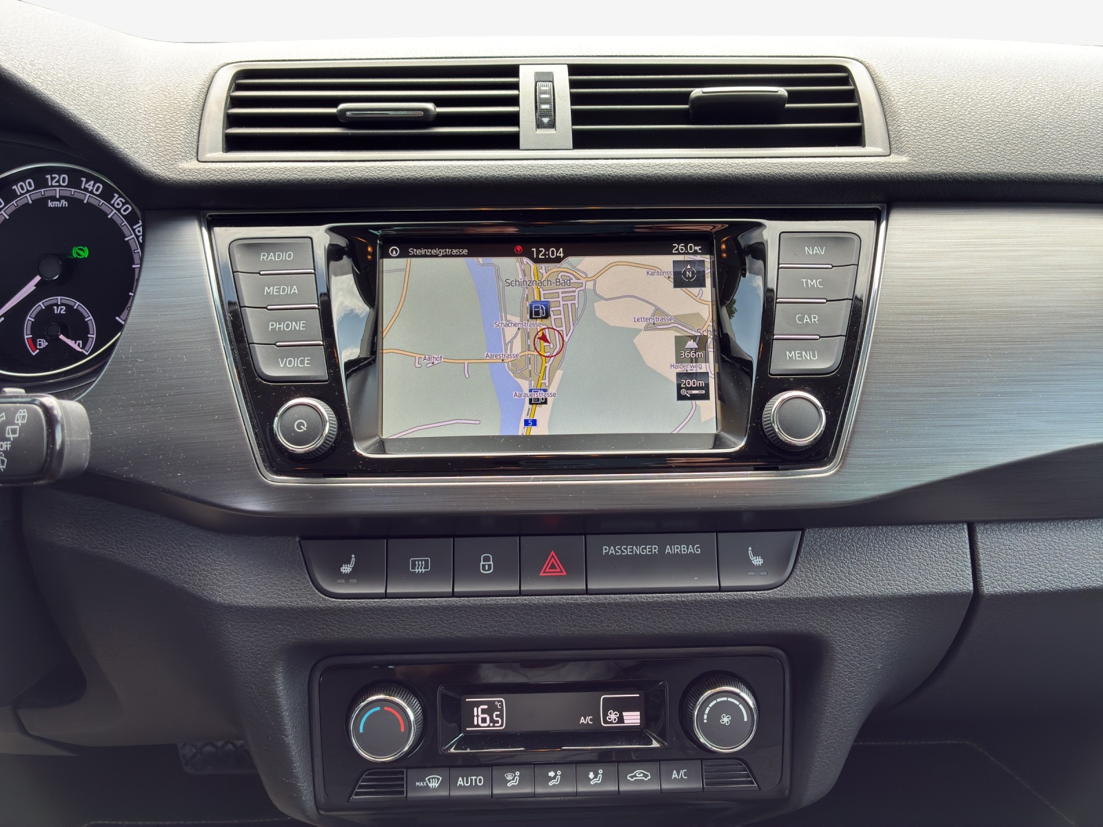 SKODA Fabia 1.0 TSI Soleil DSG-image-10