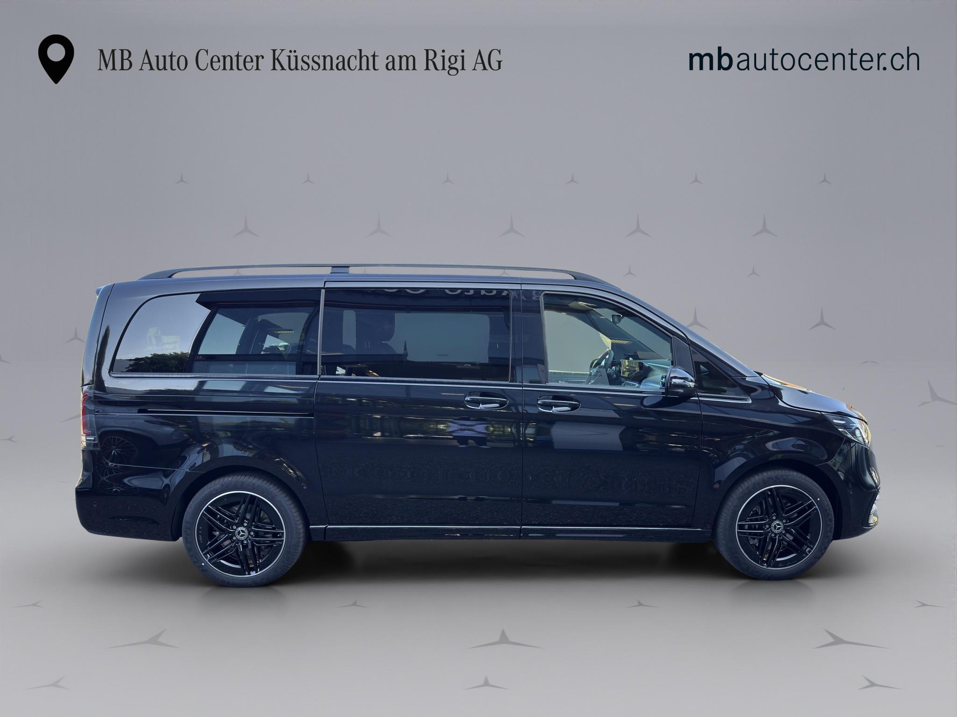 MERCEDES-BENZ V 300 d Exclusive lang Van-image-7