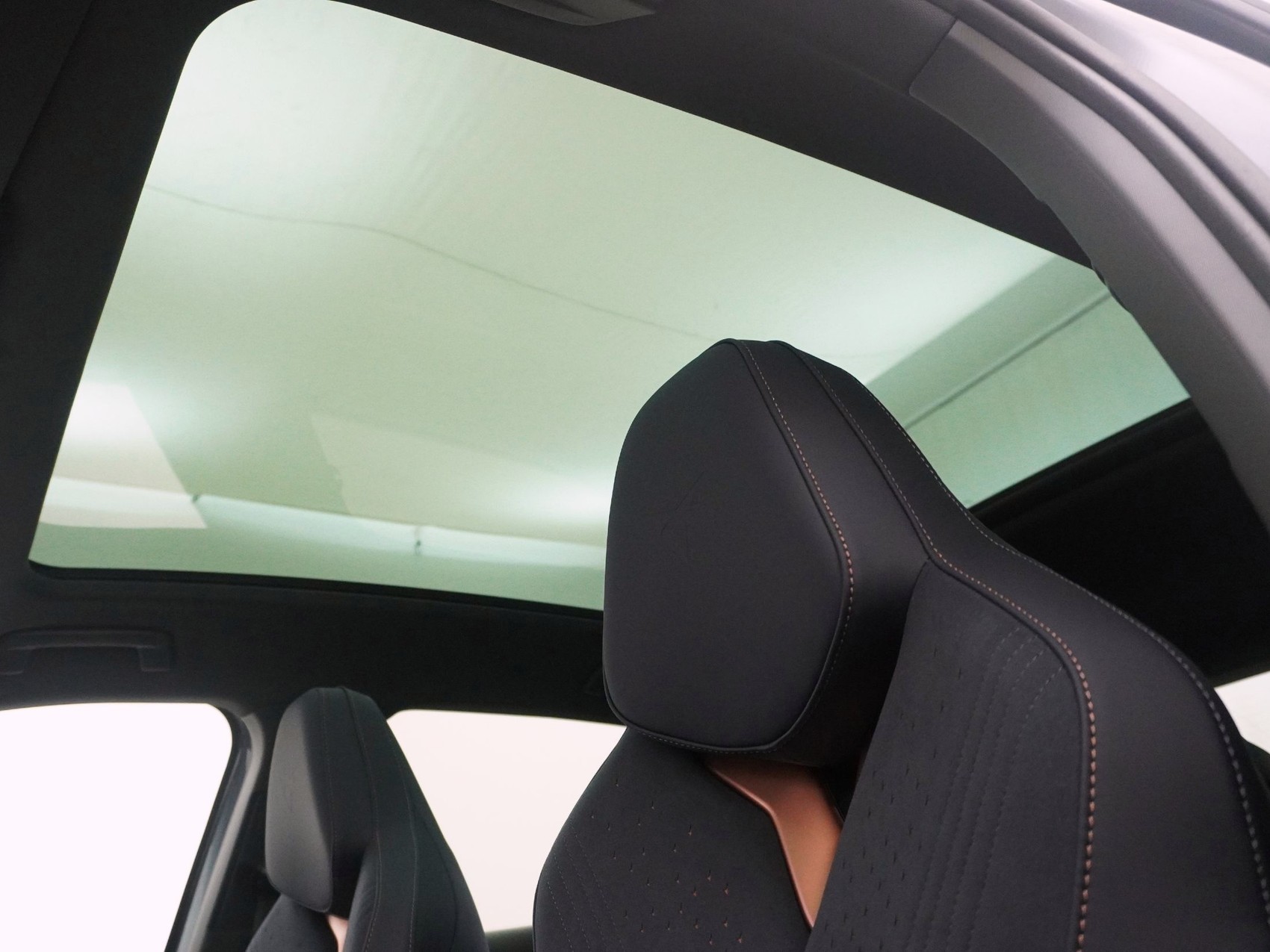 CUPRA Tavascan VZ Adrenaline-image-31