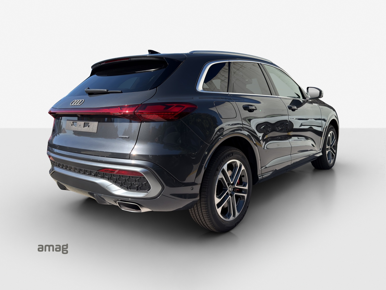 AUDI Q5 e-hybrid quattro 270 kW S-tronic-image-4