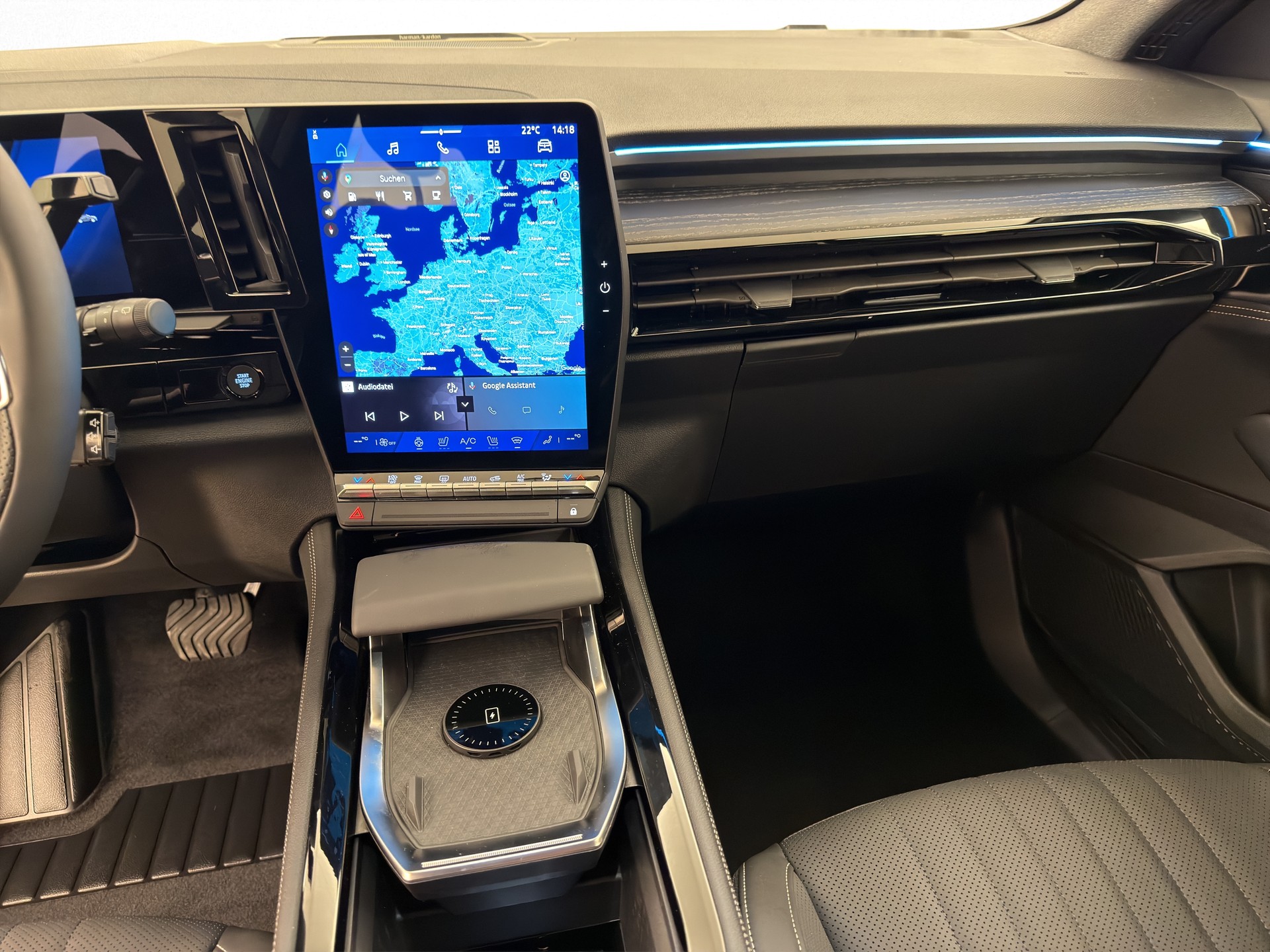 RENAULT Espace 1.2 E-Tech iconic 7P-image-9