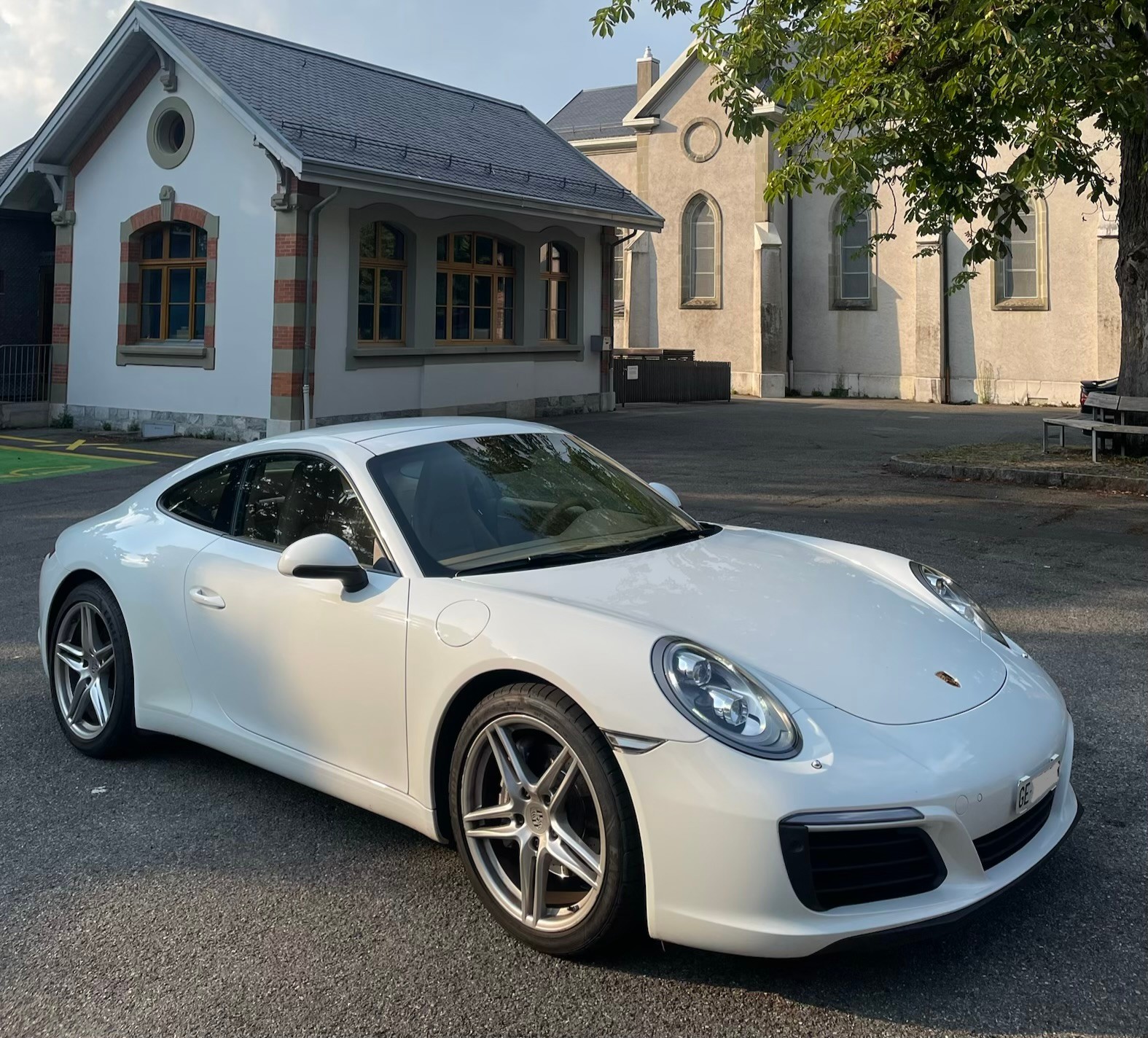 PORSCHE 3.0 Carrera PDK-image-0