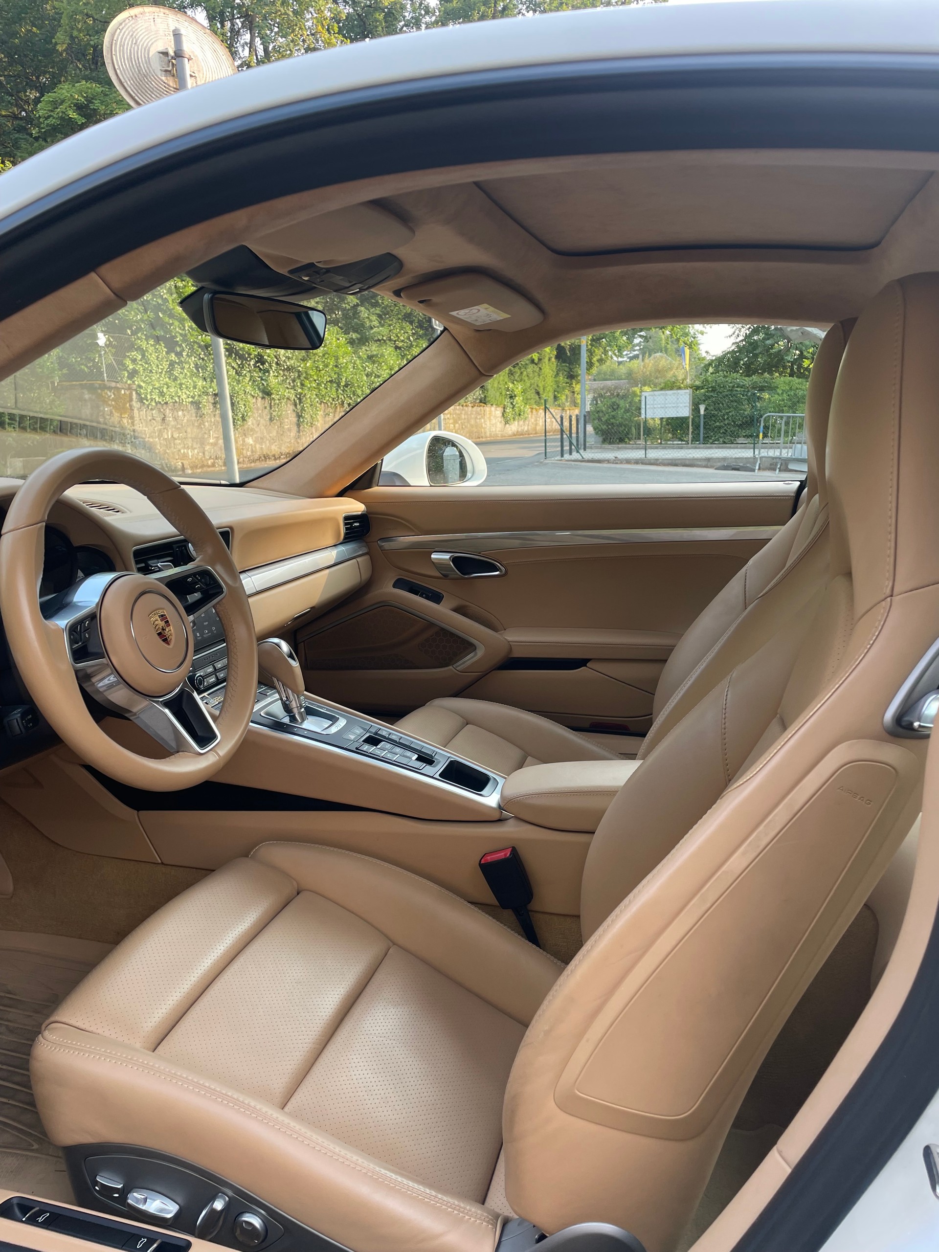 PORSCHE 3.0 Carrera PDK-image-2