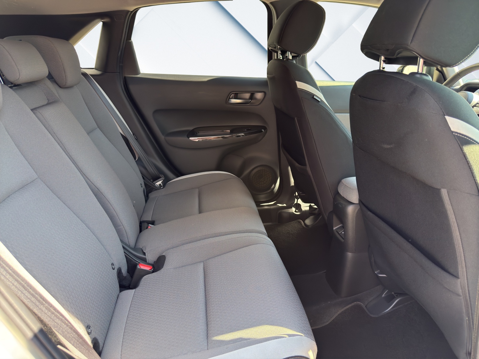 HONDA Jazz 1.5 i-MMD Crosstar Executive-image-15
