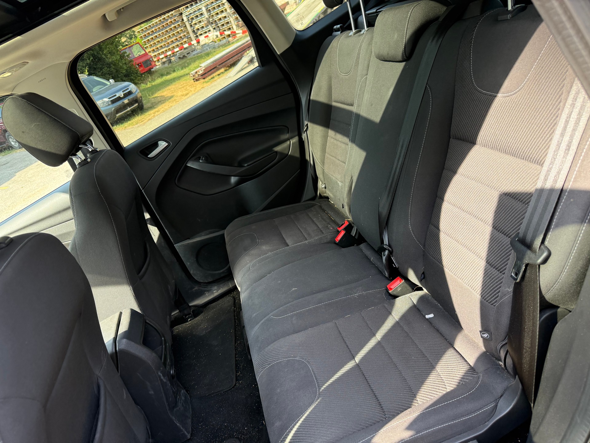 FORD Kuga 1.5 SCTi Titanium 2WD-image-6