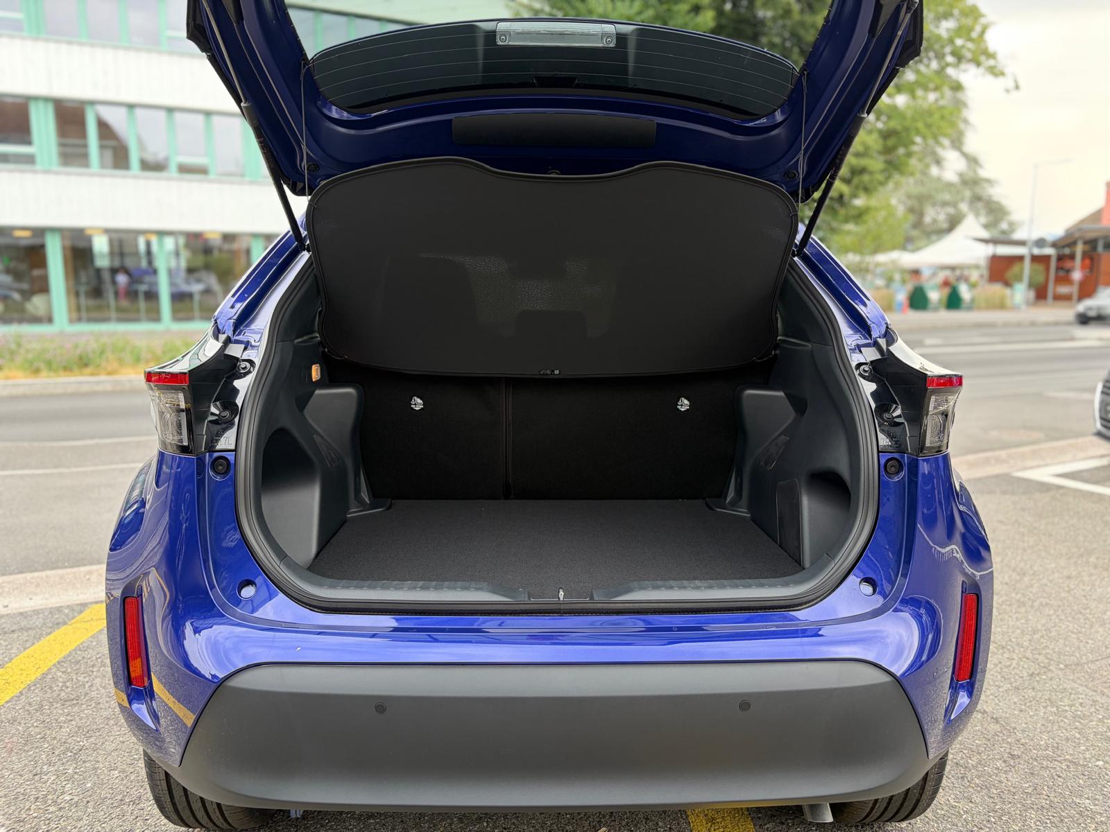 TOYOTA Yaris Cross 1.5 Trend e-CVT-image-11