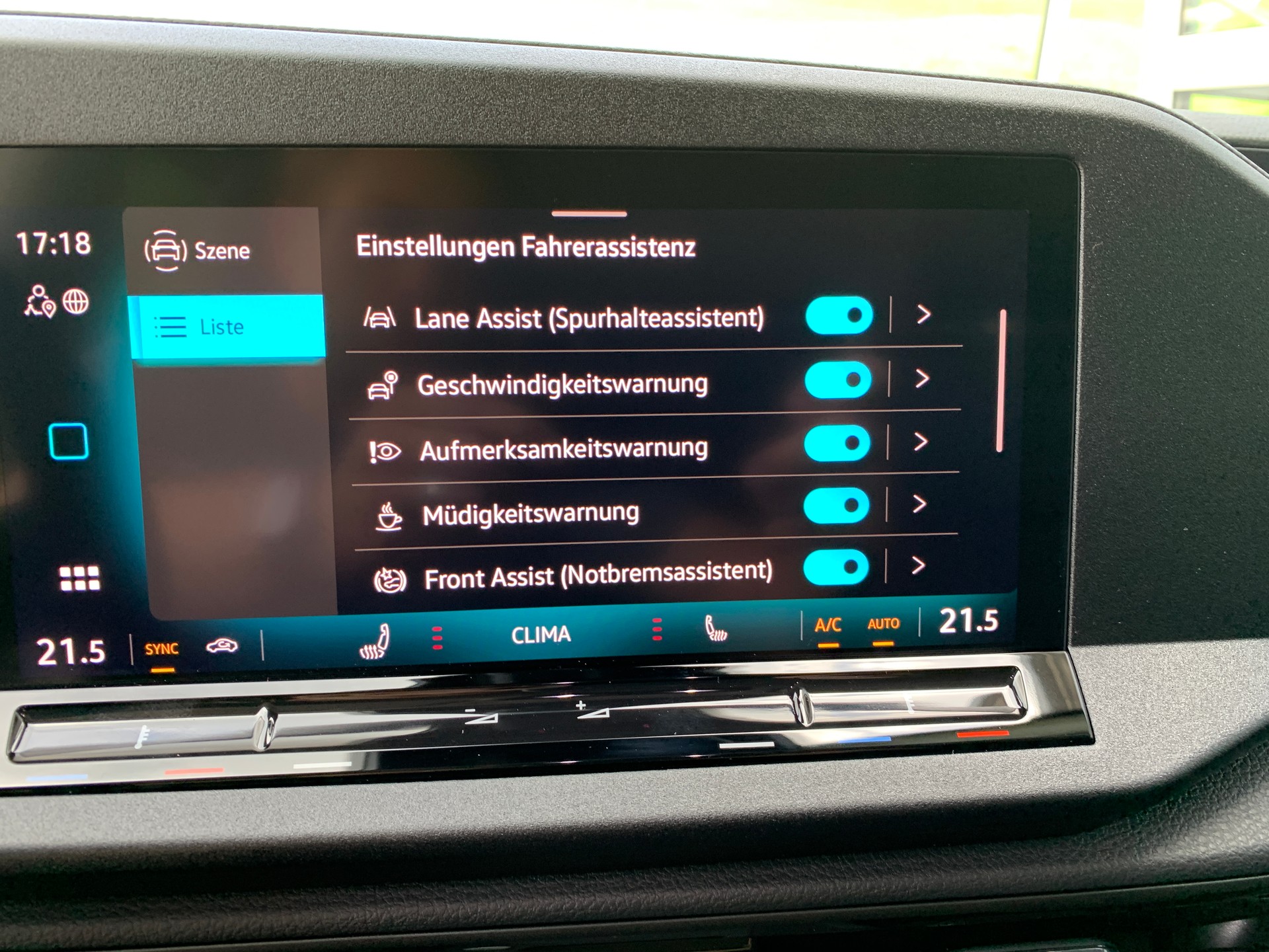 VW Caddy 2.0 TDI Liberty 4Motion-image-11