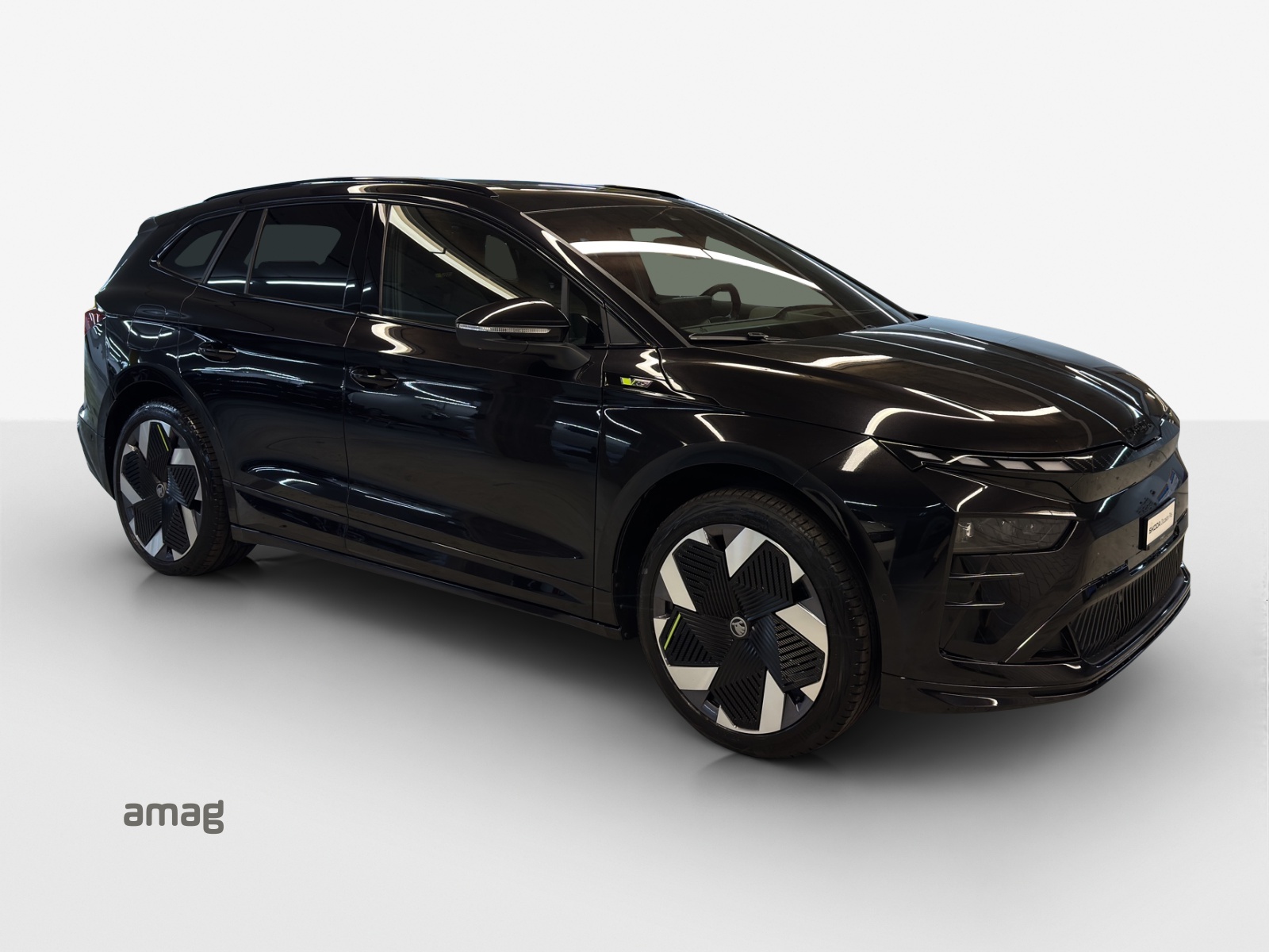 SKODA Enyaq 4x4 RS-image-5