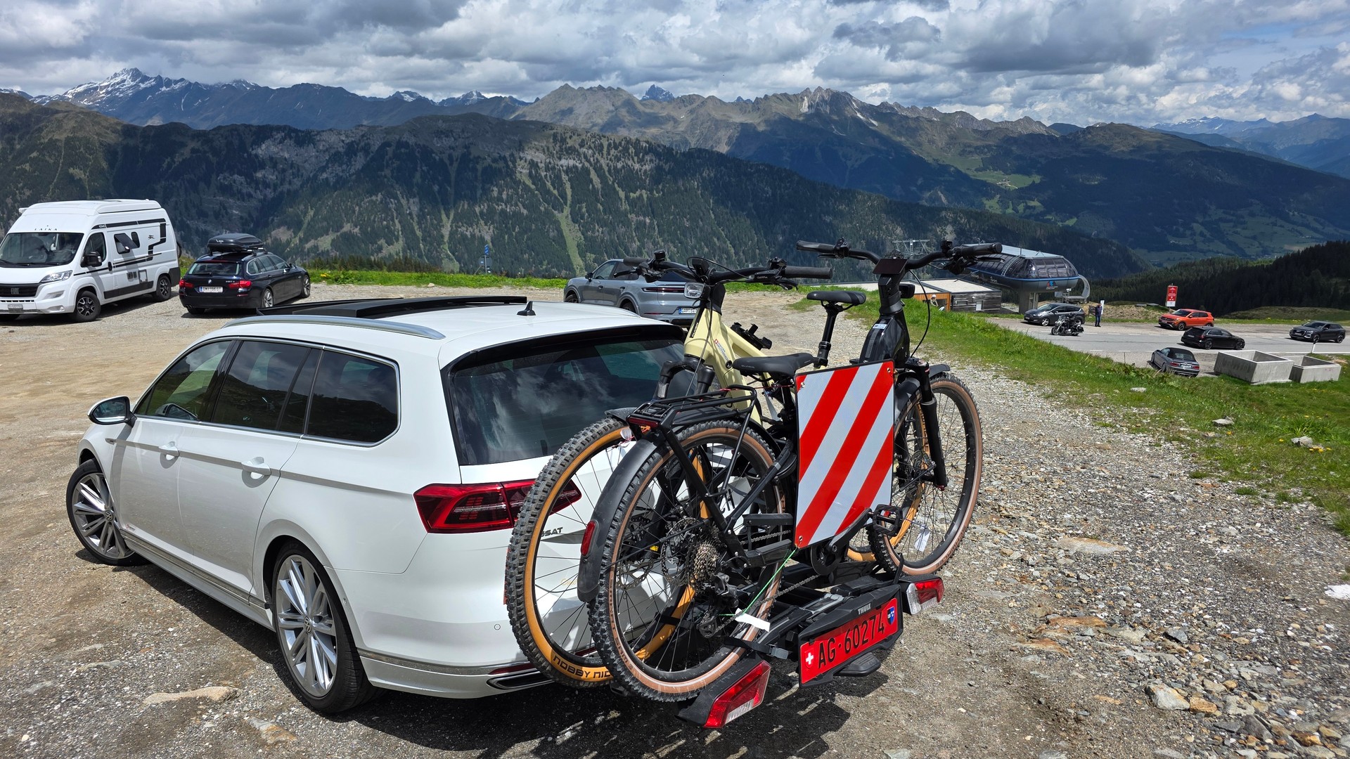 VW Highline (Sport)-image-5